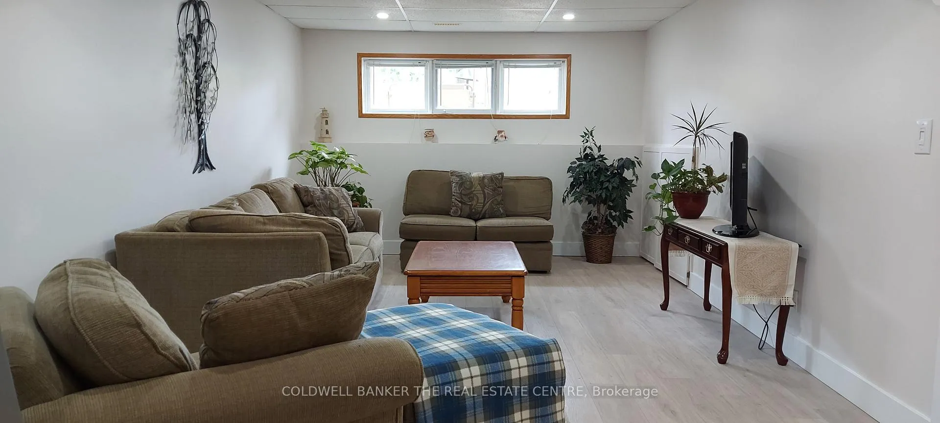 Photo 15 of 1087 Arnold Street, Innisfil, Rural Innisfil — HOMEH