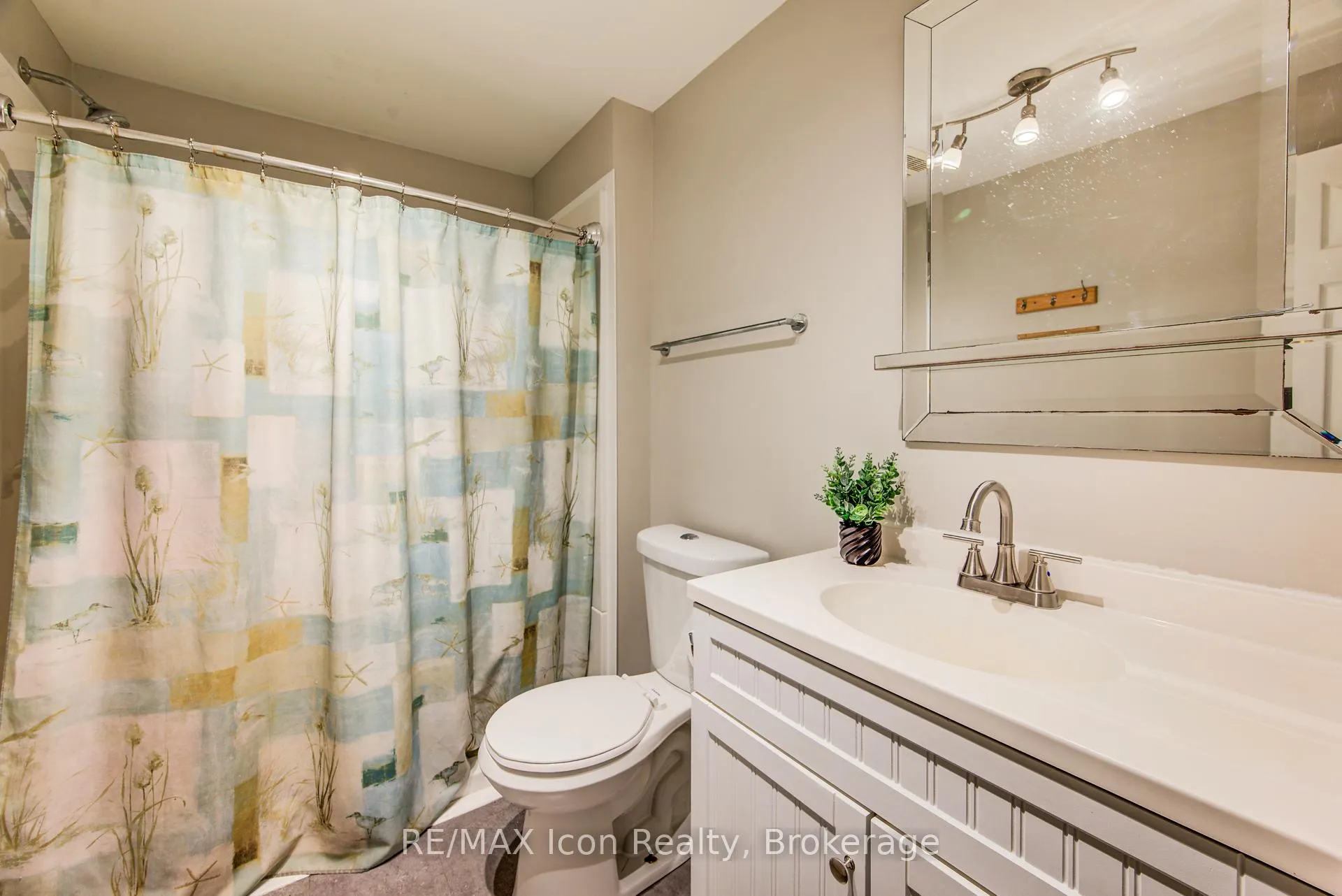 Photo 31 of 43 Hagan Avenue, Guelph, Grange Road — HOMEH