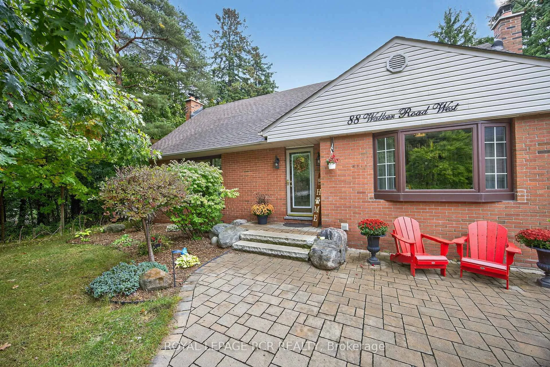 Photo 5 of 88 Walker Road W, Caledon, Caledon East — HOMEH