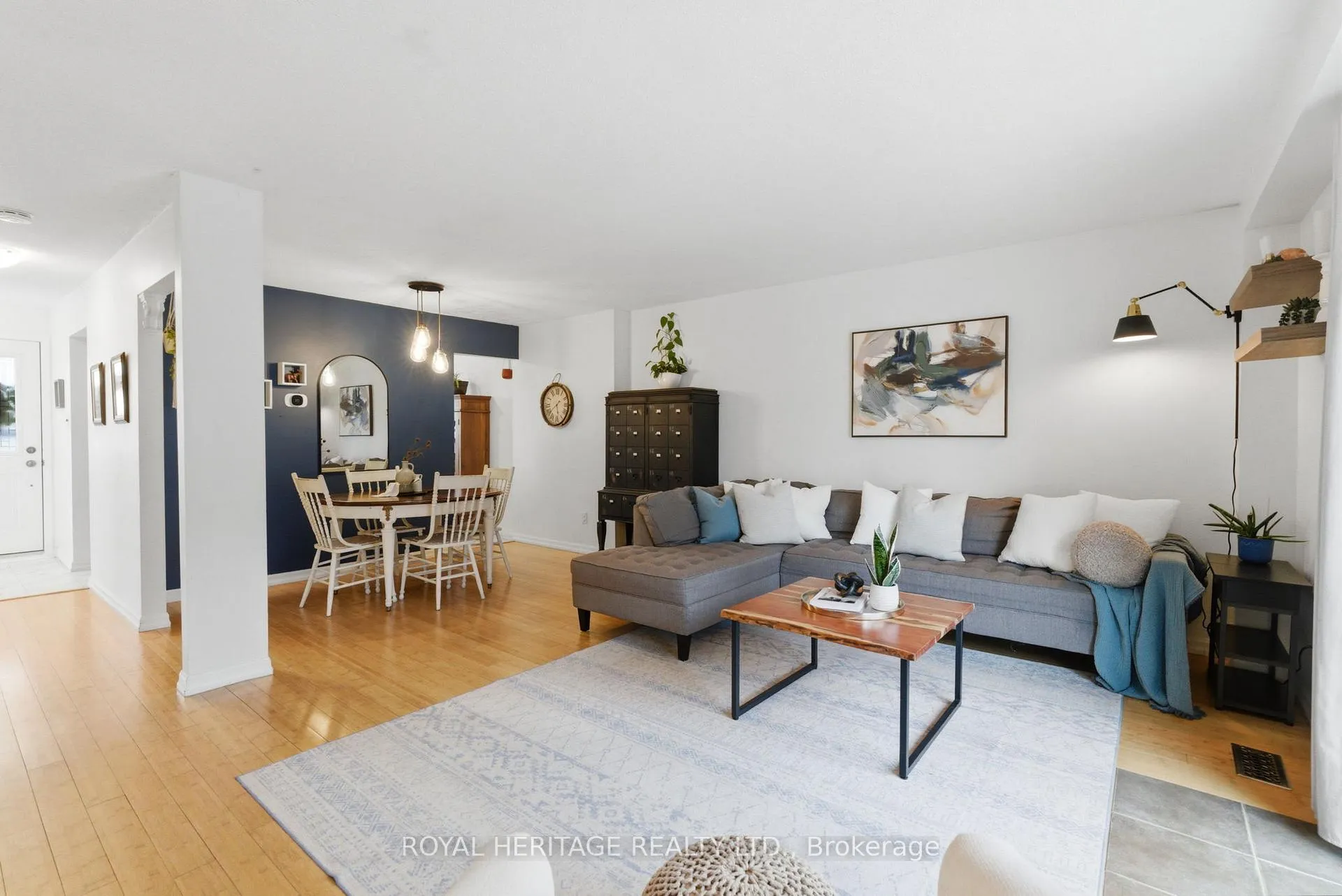 Photo 20 of Unit 9, 740 Chamberlain Street, Peterborough, Otonabee Ward 1 — HOMEH