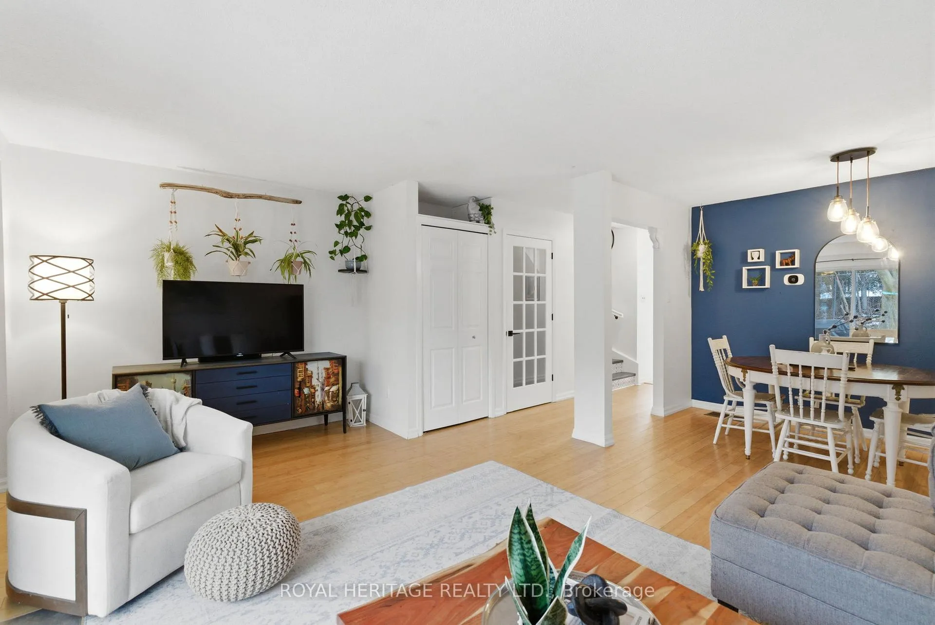 Photo 21 of Unit 9, 740 Chamberlain Street, Peterborough, Otonabee Ward 1 — HOMEH