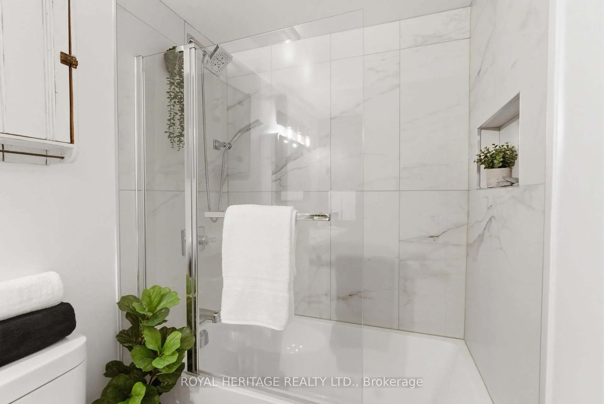 Photo 31 of Unit 9, 740 Chamberlain Street, Peterborough, Otonabee Ward 1 — HOMEH