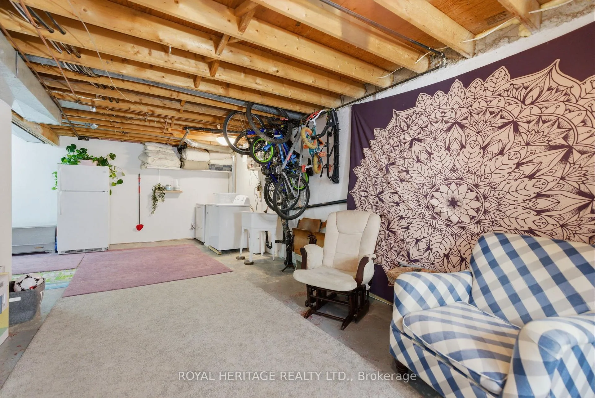 Photo 43 of Unit 9, 740 Chamberlain Street, Peterborough, Otonabee Ward 1 — HOMEH
