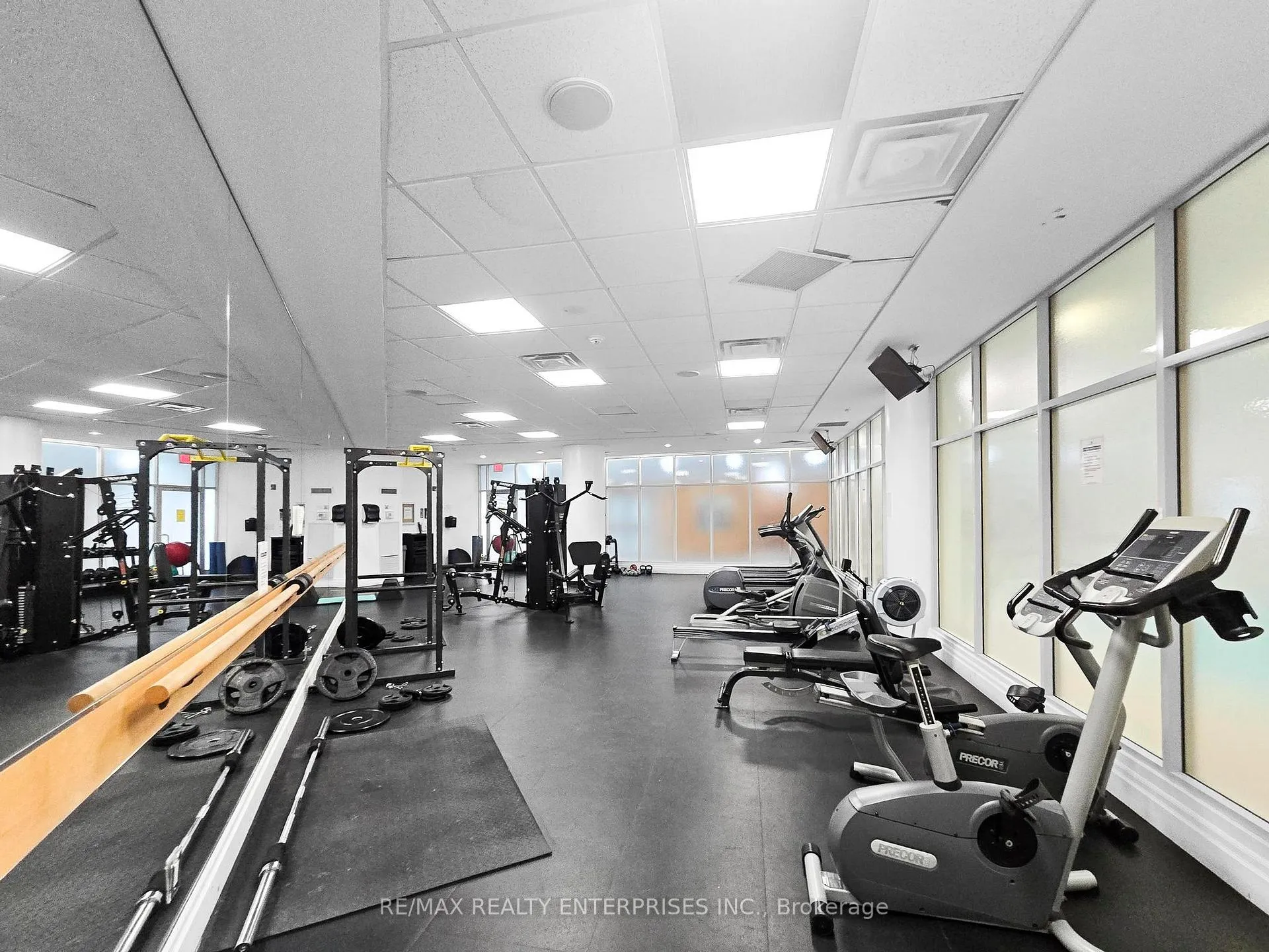 Photo 14 of Unit 1810, 15 Windermere Avenue, Toronto, High Park-Swansea — HOMEH
