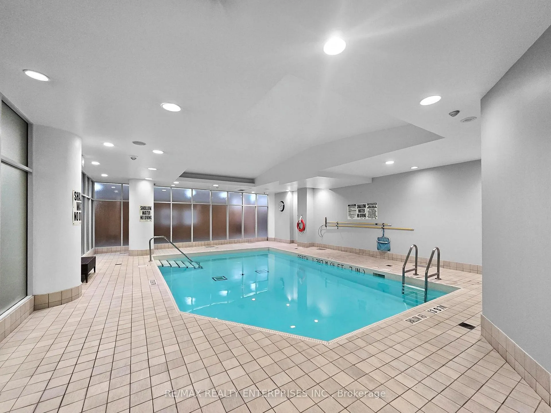 Photo 15 of Unit 1810, 15 Windermere Avenue, Toronto, High Park-Swansea — HOMEH