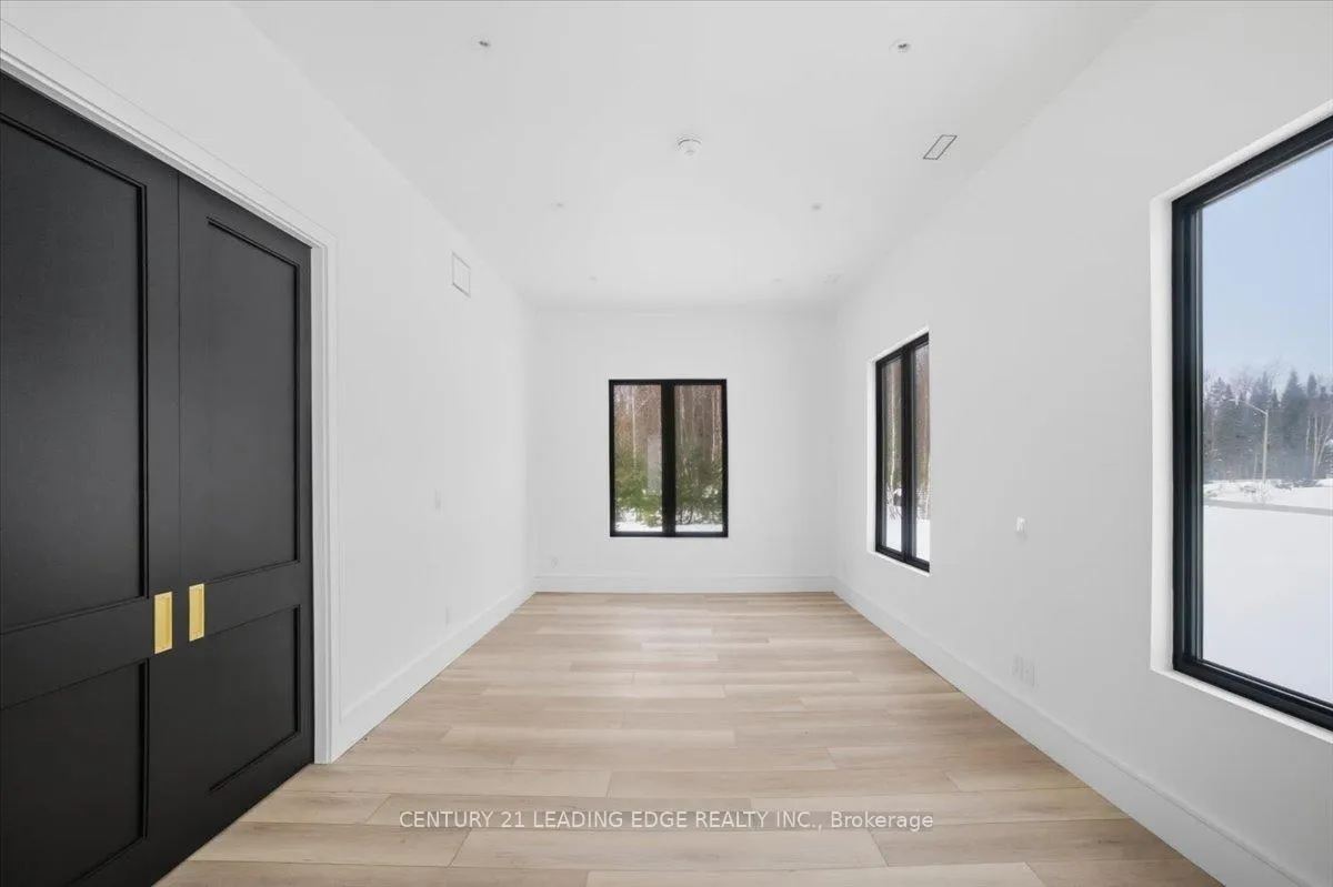Photo 19 of 40 Bancroft Ridge Drive, Bancroft, Bancroft Ward — HOMEH