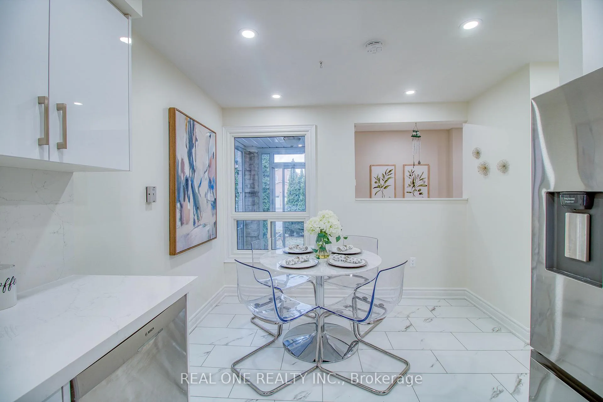 Photo 20 of 32 Charlton Avenue, Vaughan, Brownridge — HOMEH