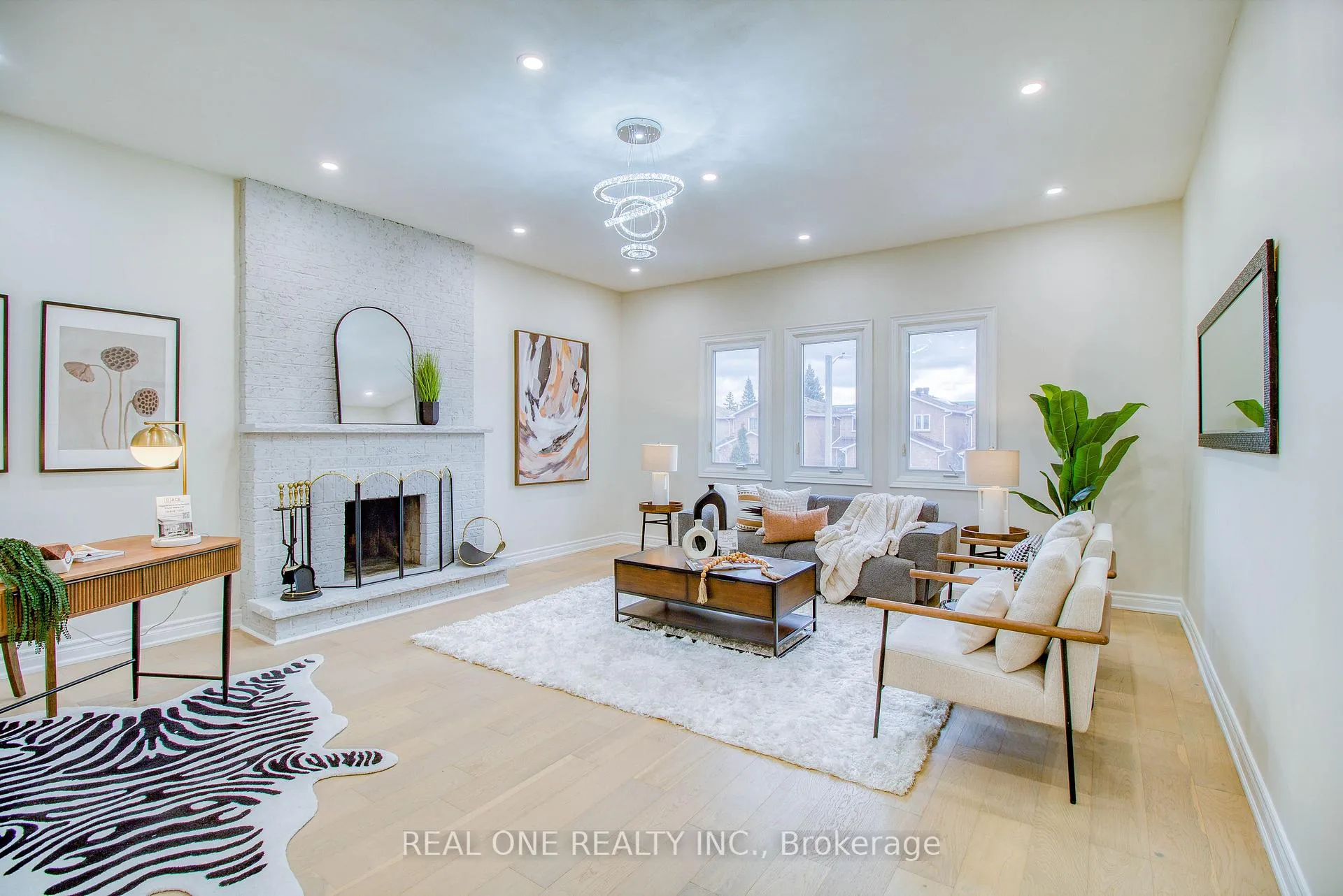 Photo 25 of 32 Charlton Avenue, Vaughan, Brownridge — HOMEH