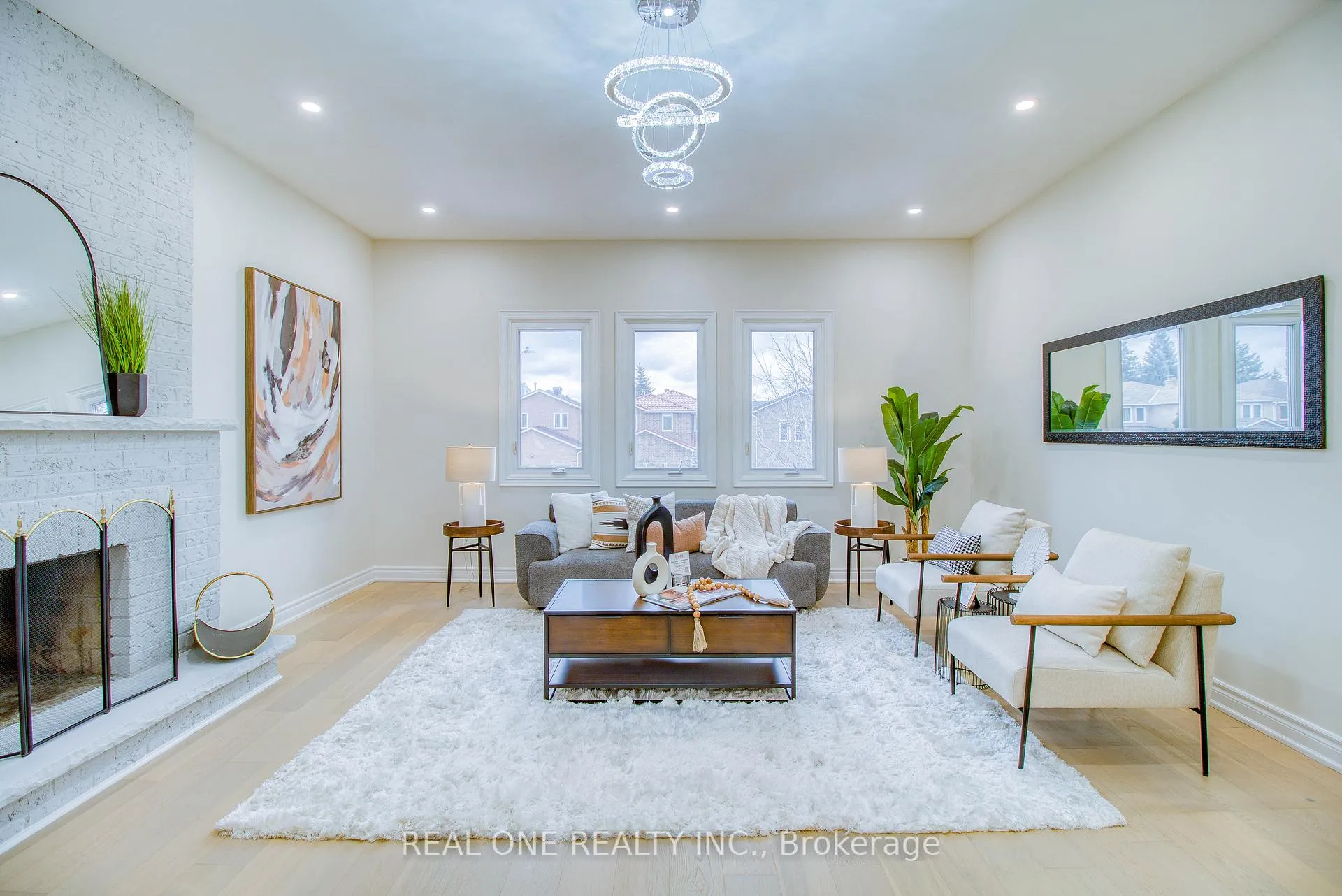 Photo 27 of 32 Charlton Avenue, Vaughan, Brownridge — HOMEH
