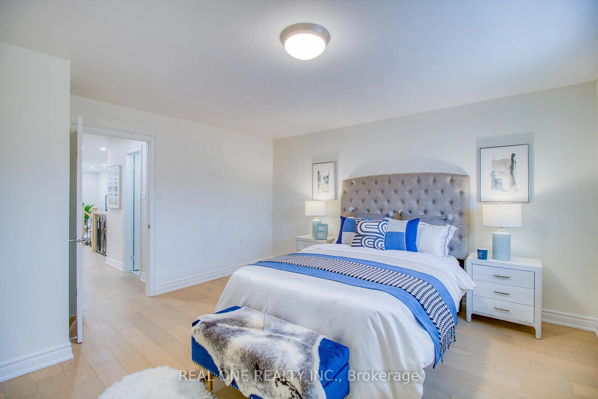 Photo 36 of 32 Charlton Avenue, Vaughan, Brownridge — HOMEH