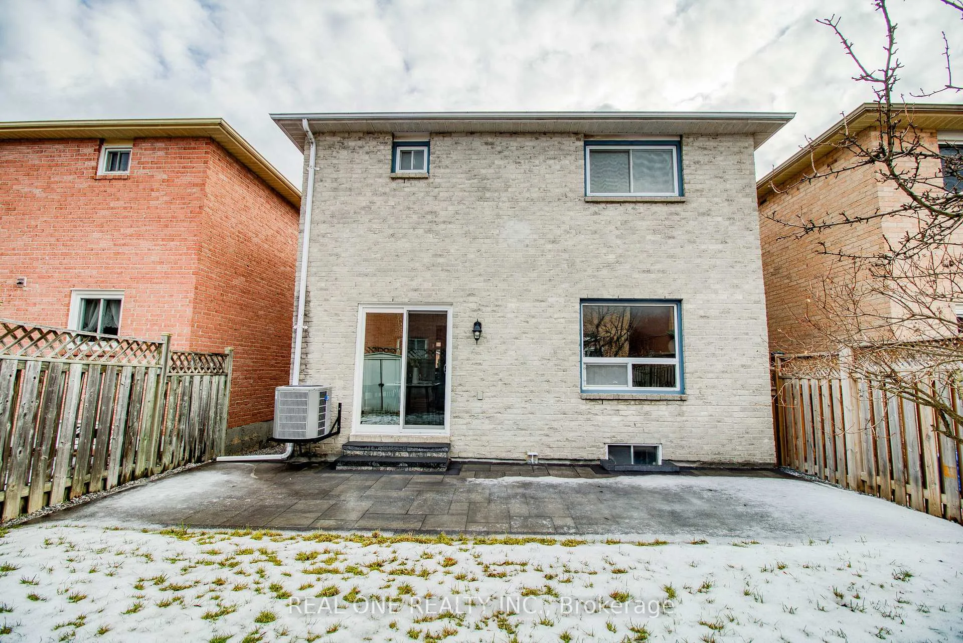 Photo 42 of 32 Charlton Avenue, Vaughan, Brownridge — HOMEH