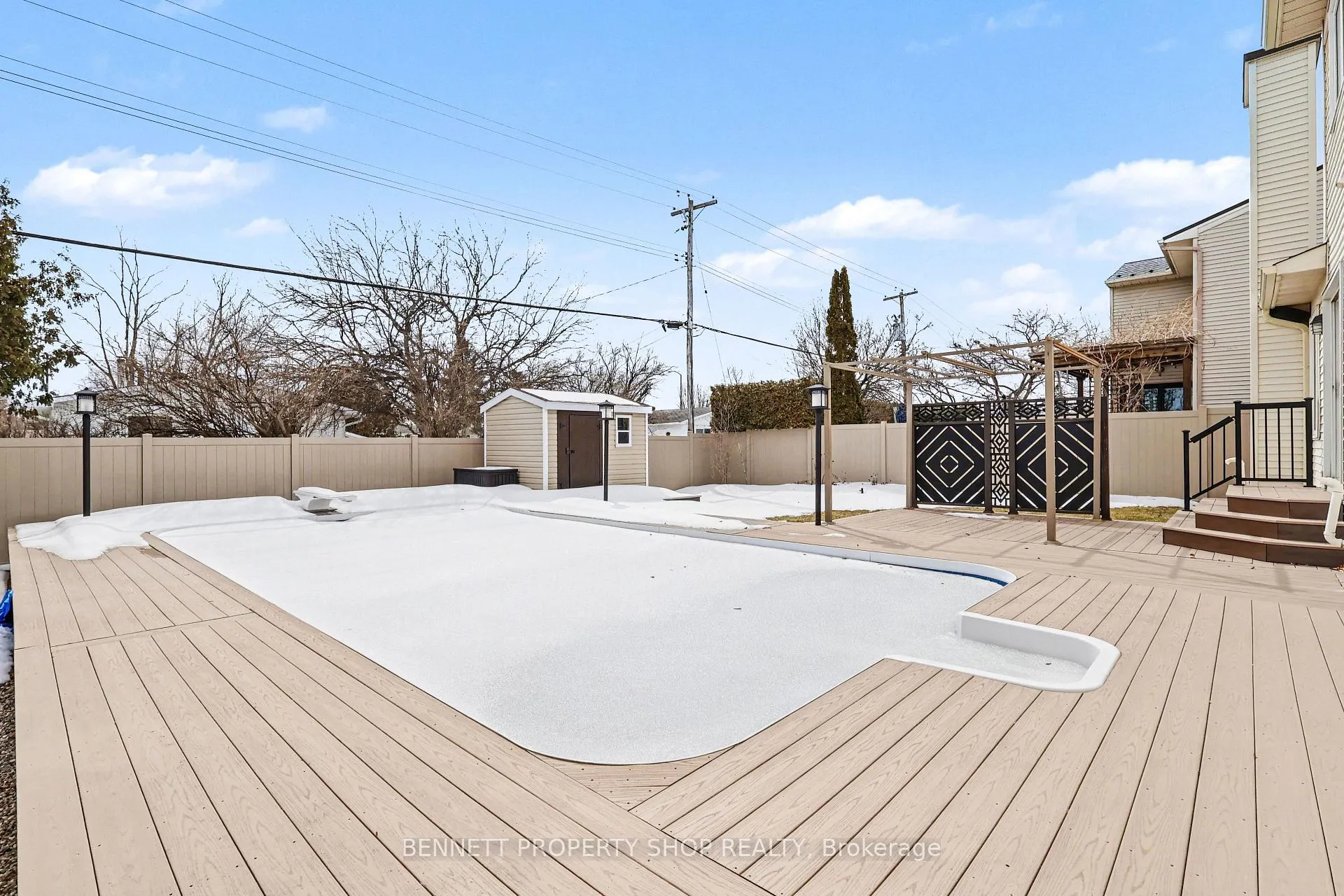 Photo 26 of 1476 Bourcier Drive, Ottawa, Bilberry Creek/Queenswood Heights — HOMEH