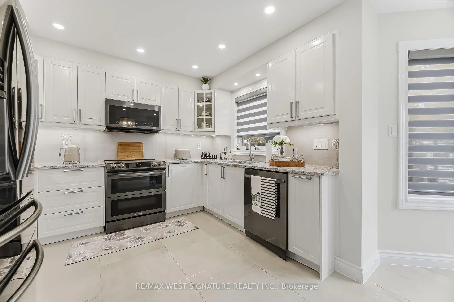 Photo 11 of 119 Castle Park Boulevard, Vaughan, Sonoma Heights — HOMEH
