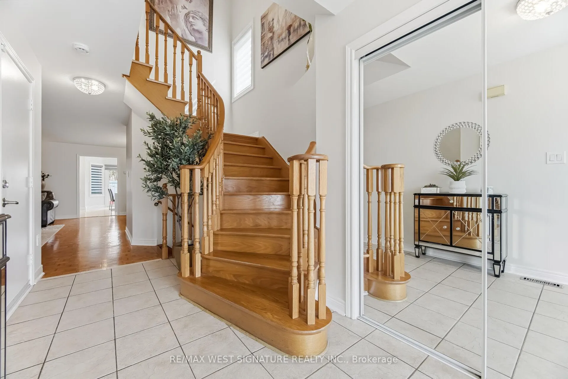 Photo 16 of 119 Castle Park Boulevard, Vaughan, Sonoma Heights — HOMEH