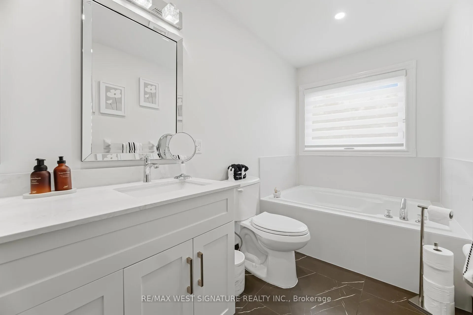 Photo 19 of 119 Castle Park Boulevard, Vaughan, Sonoma Heights — HOMEH