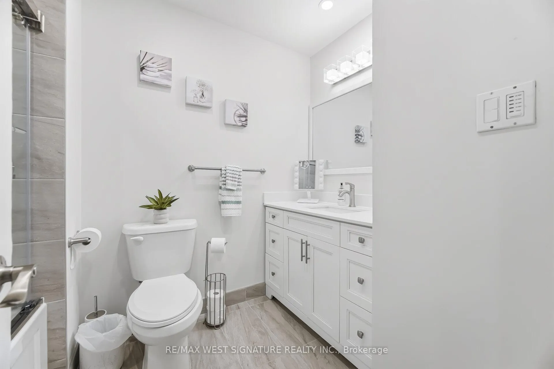 Photo 22 of 119 Castle Park Boulevard, Vaughan, Sonoma Heights — HOMEH