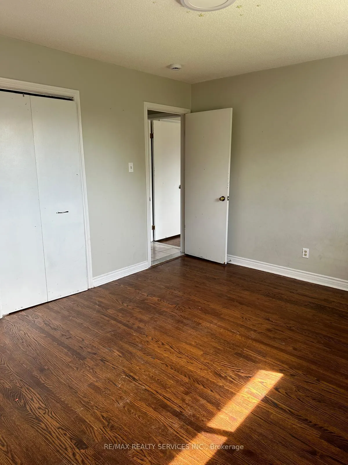 Photo 18 of Unit Main, 134 Jade Crescent, Brampton, Northgate — HOMEH