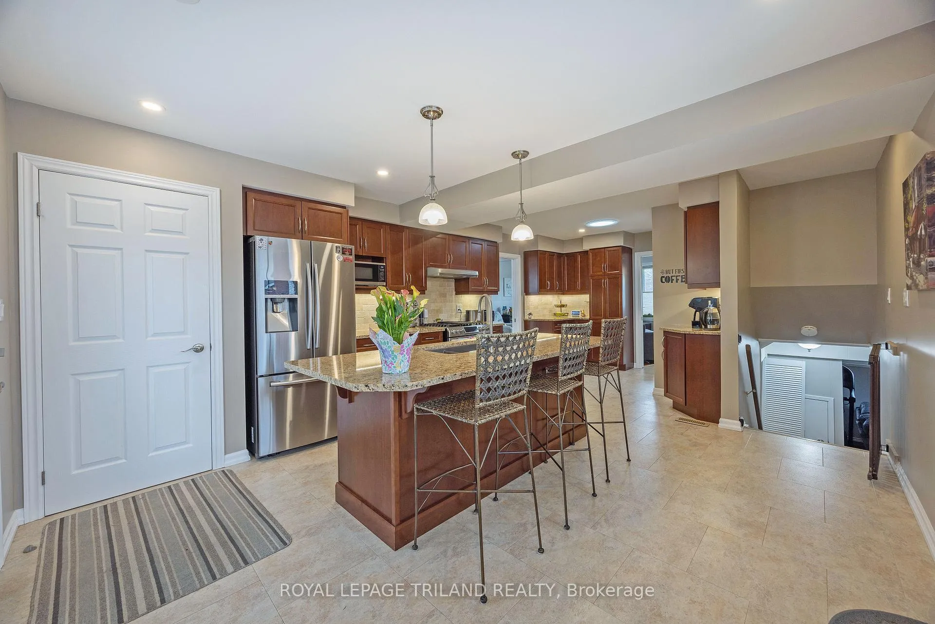 Photo 16 of 59 Lawrence Avenue, St. Thomas — HOMEH