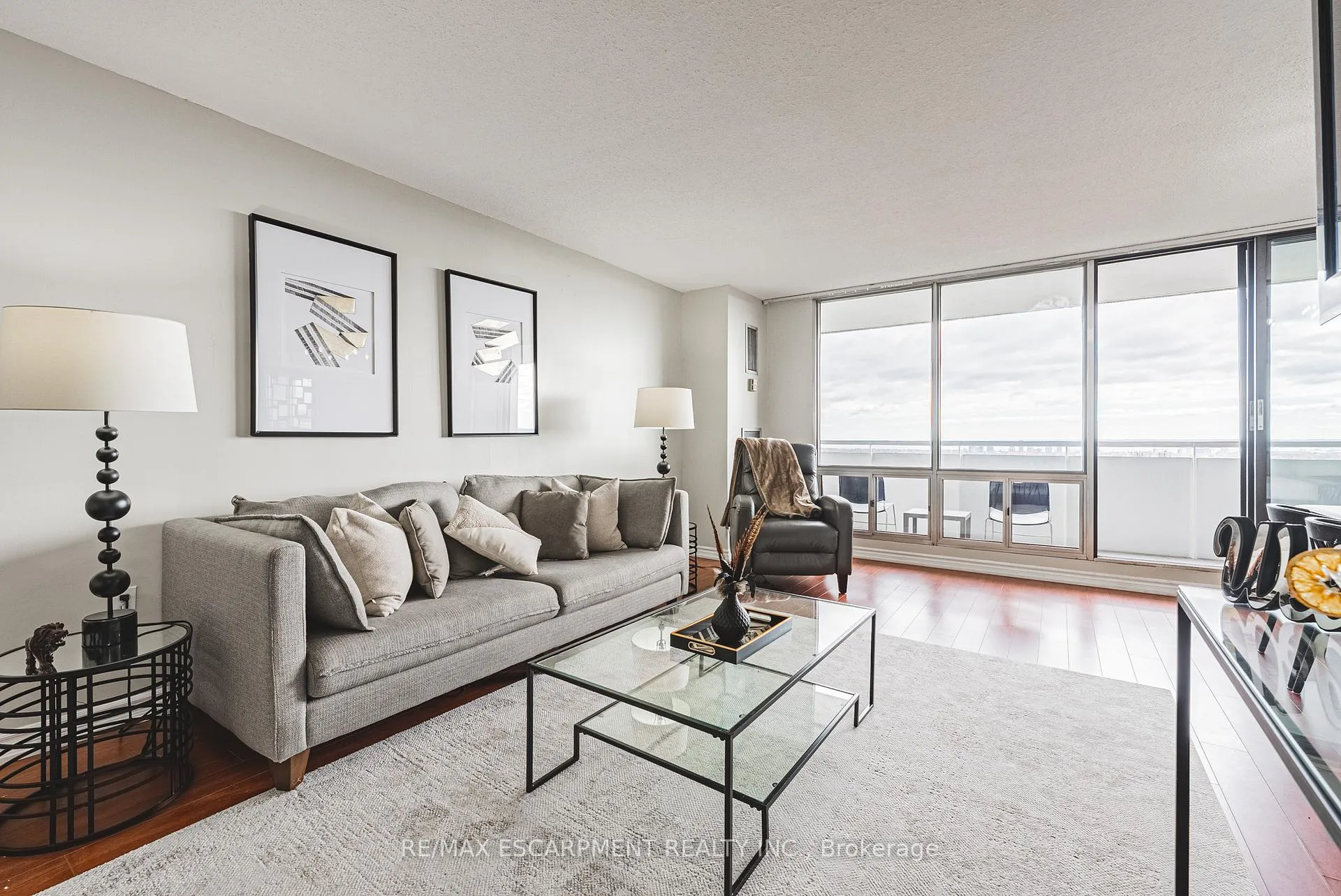 Photo 16 of Unit 1206, 2055 Upper Middle Road, Burlington, Brant Hills — HOMEH