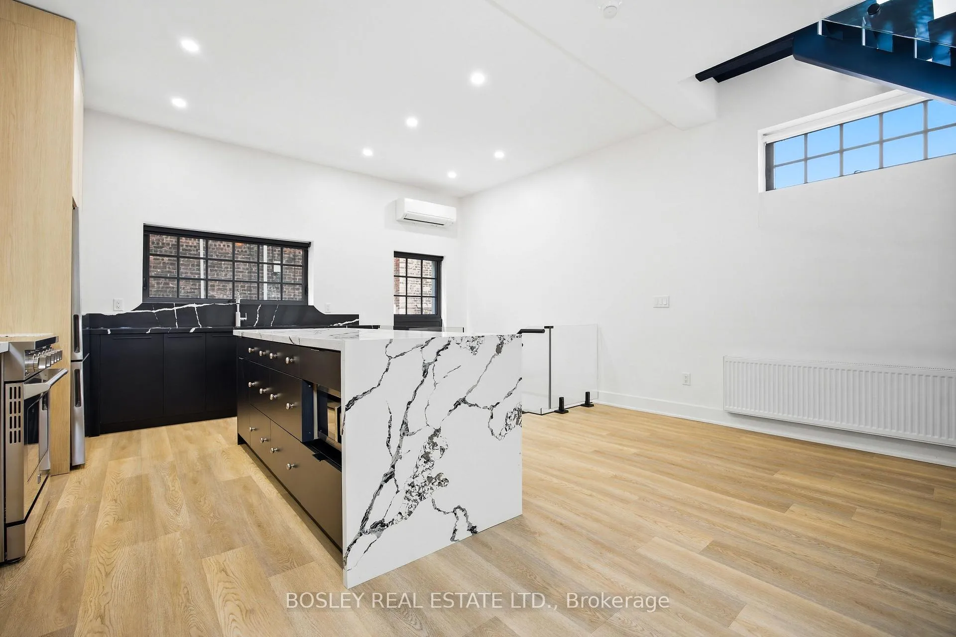 Photo 5 of Unit 2, 1067 College Street, Toronto, Little Portugal — HOMEH