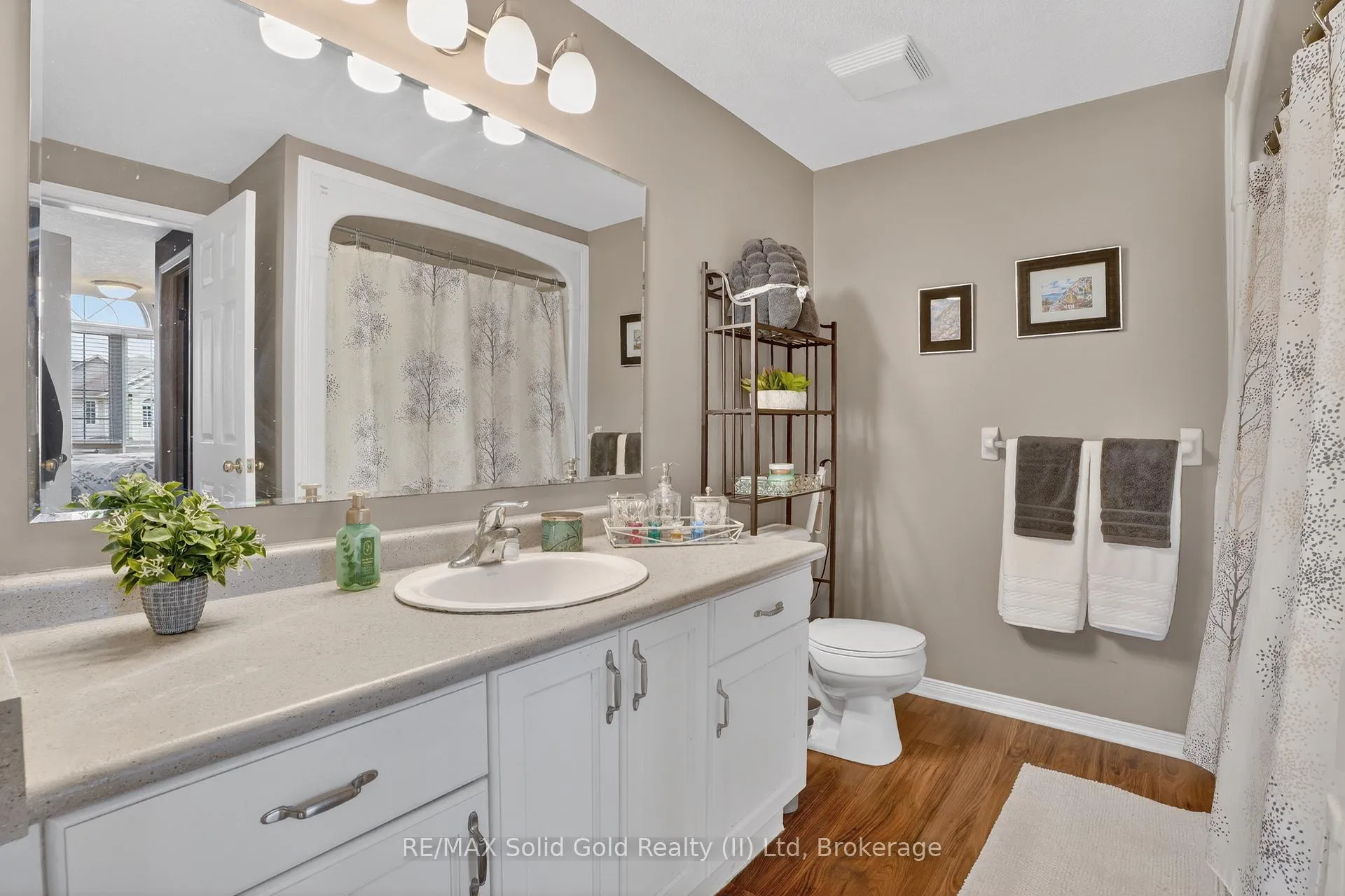 Photo 24 of 539 Woolgrass Avenue, Waterloo — HOMEH