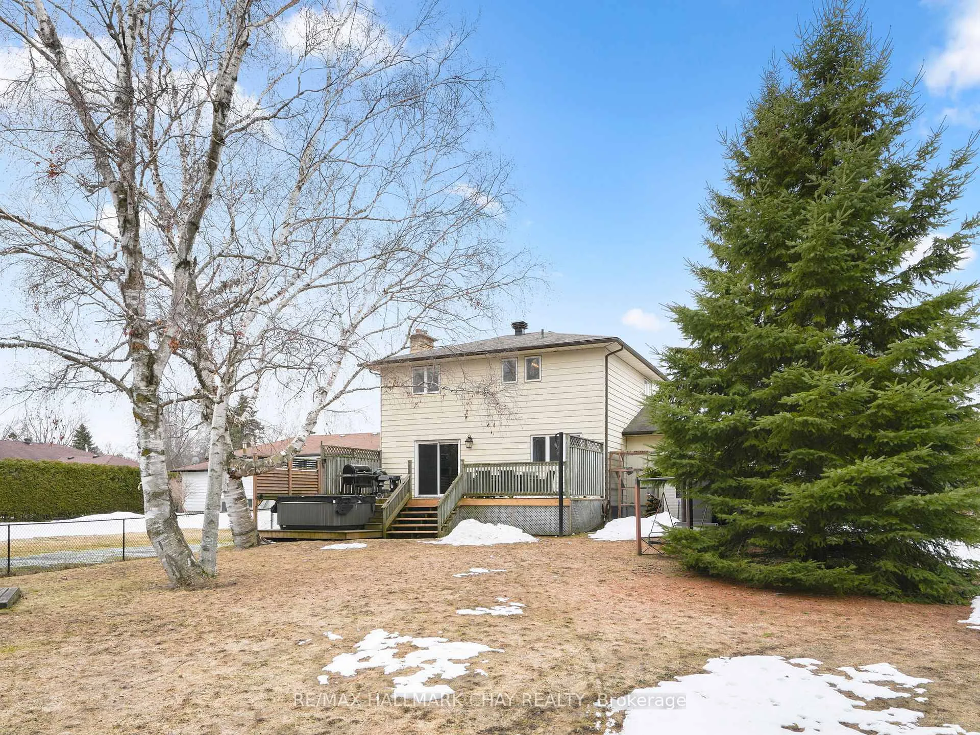 Photo 35 of 2209 Spring Street, Innisfil, Alcona — HOMEH