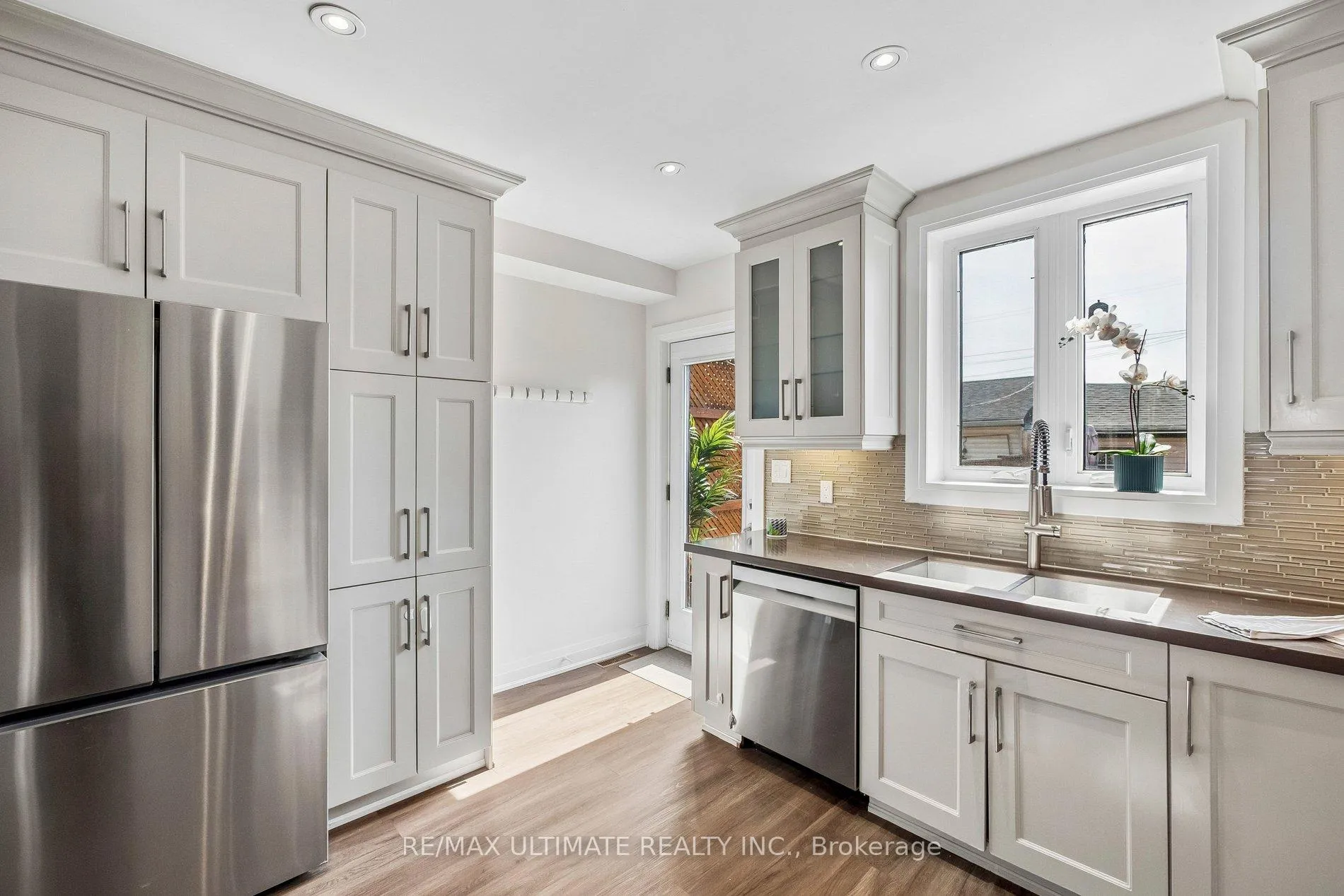 Photo 13 of 155 Morrison Avenue, Toronto, Corso Italia-Davenport — HOMEH