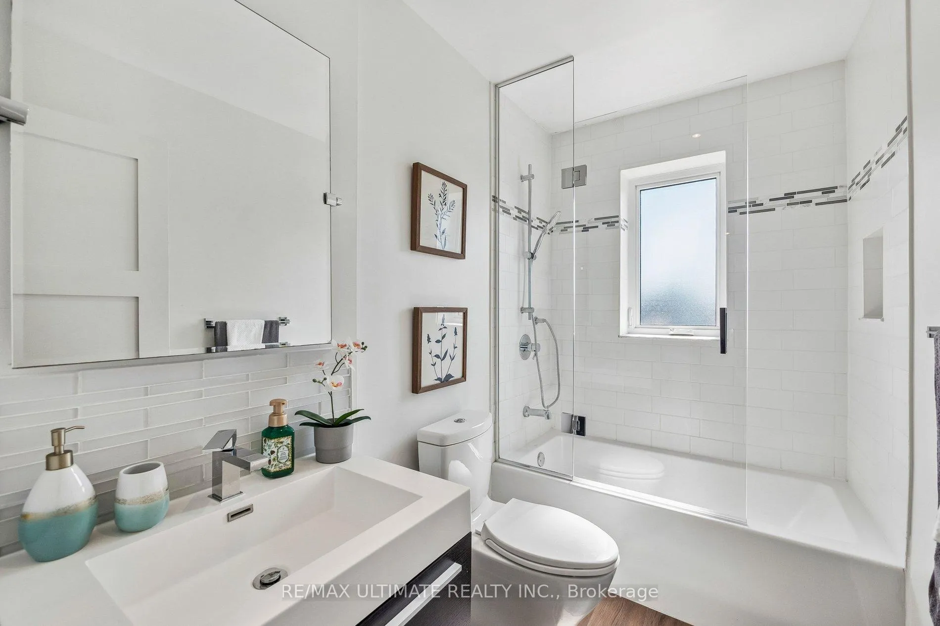 Photo 24 of 155 Morrison Avenue, Toronto, Corso Italia-Davenport — HOMEH