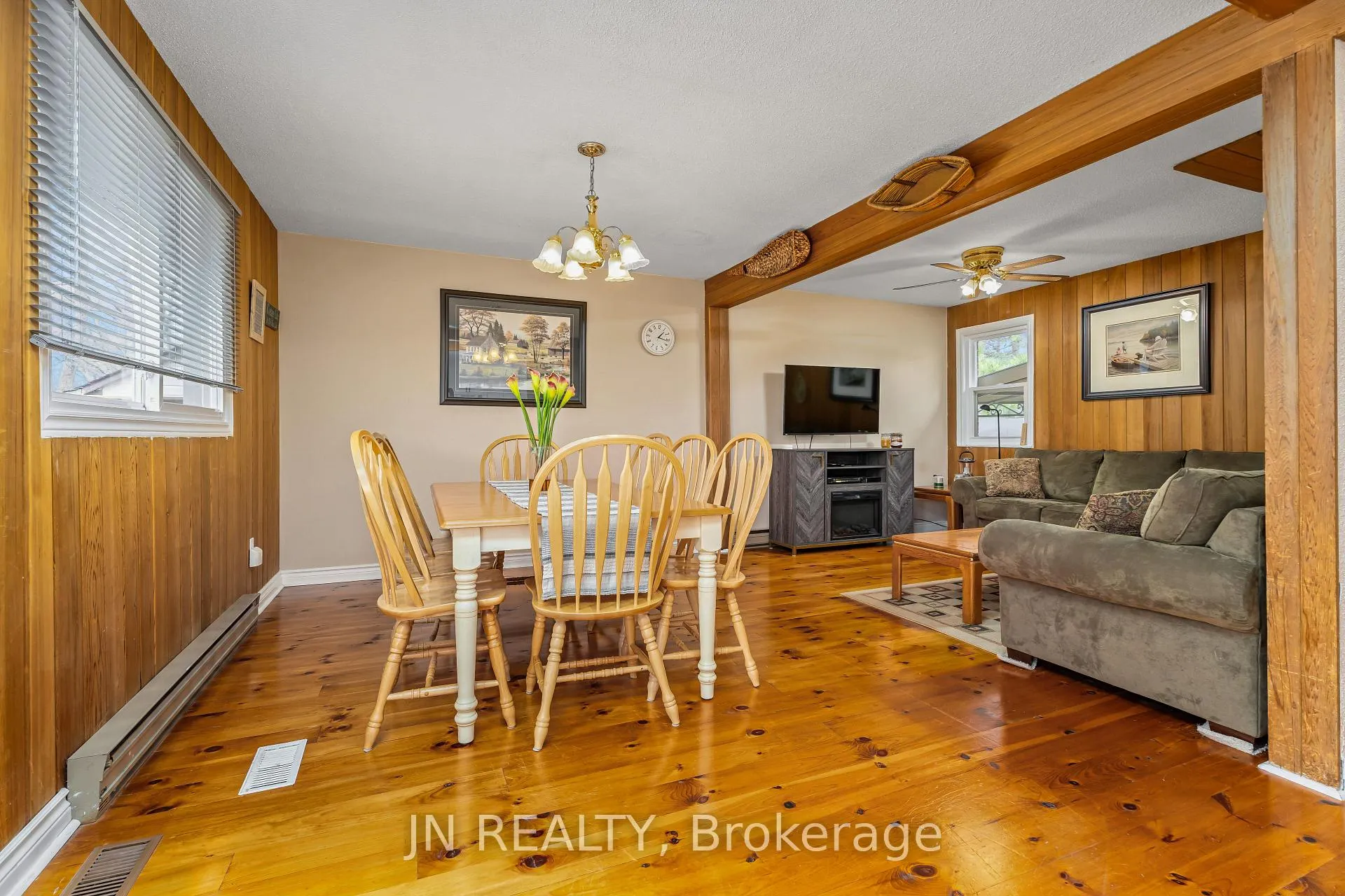 Photo 12 of 322 Oxbow Park Drive, Wasaga Beach — HOMEH