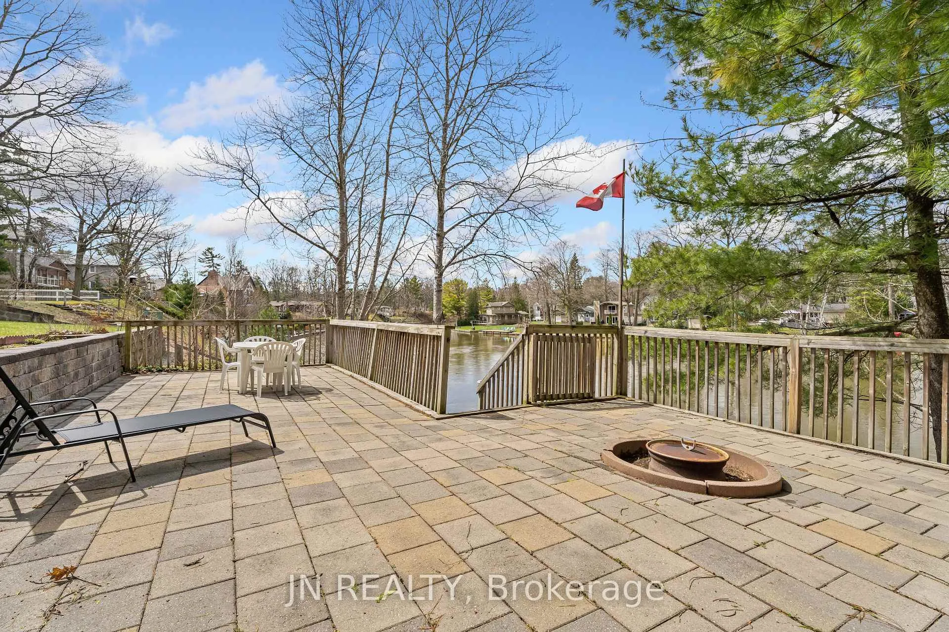 Photo 22 of 322 Oxbow Park Drive, Wasaga Beach — HOMEH