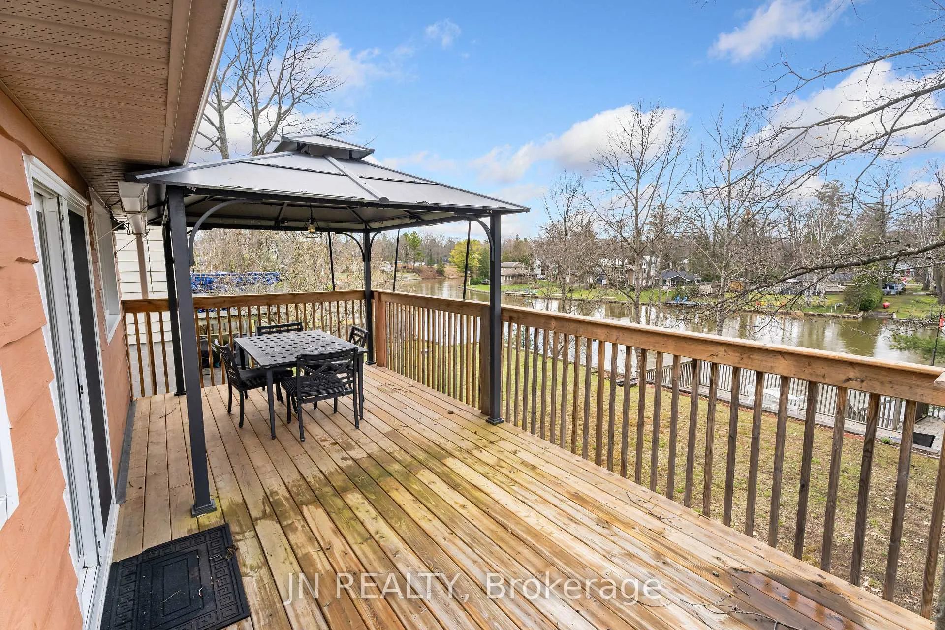 Photo 26 of 322 Oxbow Park Drive, Wasaga Beach — HOMEH