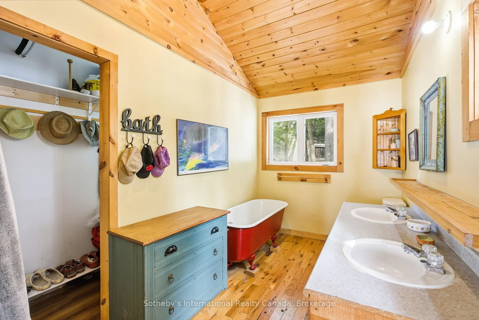 Photo 31 of 3301B Axe Lake Road, McMurrich/Monteith, Monteith — HOMEH