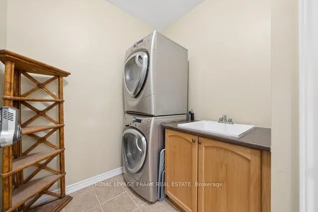 Photo 6 of Unit 38, 38 Fred Barnard Way, Uxbridge — HOMEH