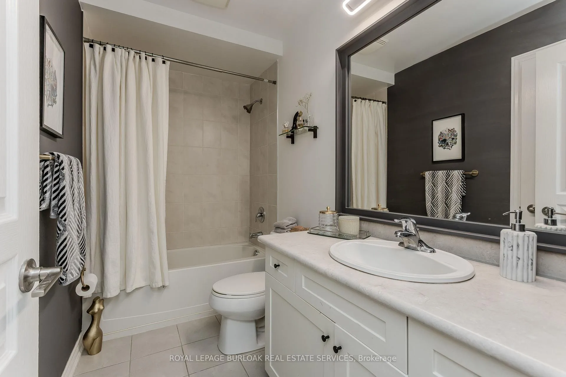 Photo 18 of Unit 26, 1401 Plains Road, Burlington, Freeman — HOMEH