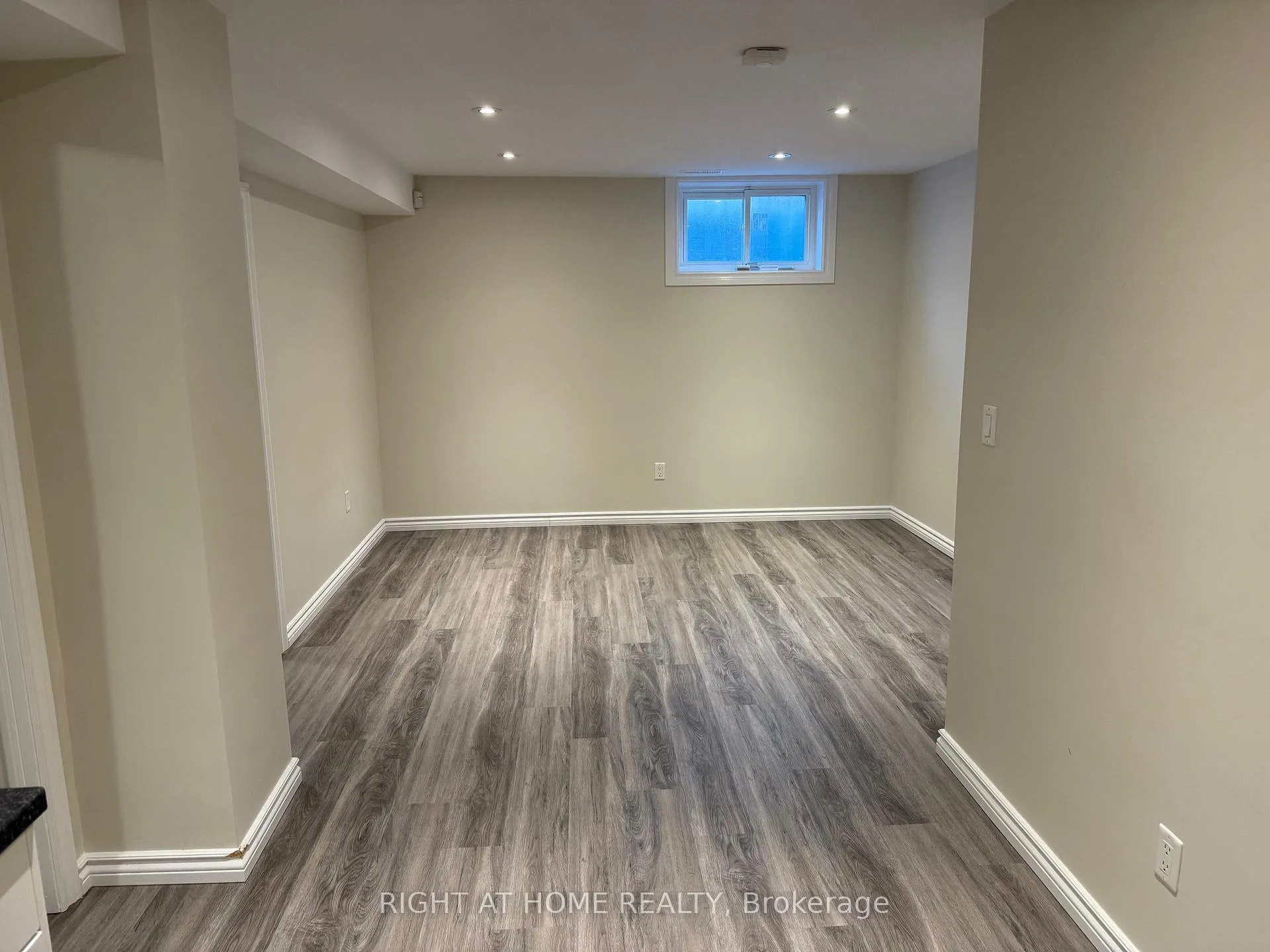 Photo 9 of 88 Gregory Road, Ajax, South East — HOMEH