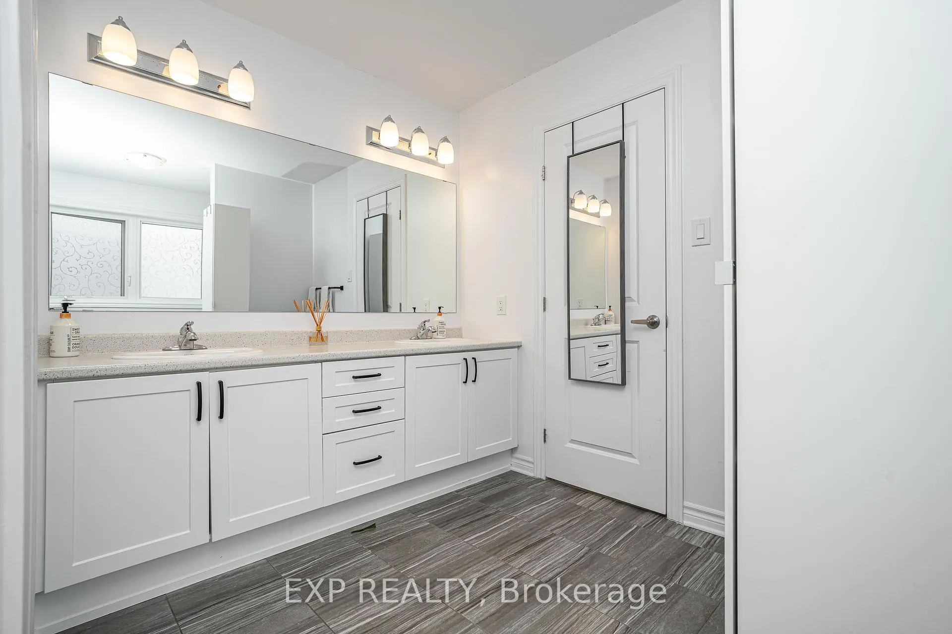 Photo 15 of 99 Dun Skipper Drive, Ottawa, Blossom Park/Kemp Park/Findlay Creek — HOMEH