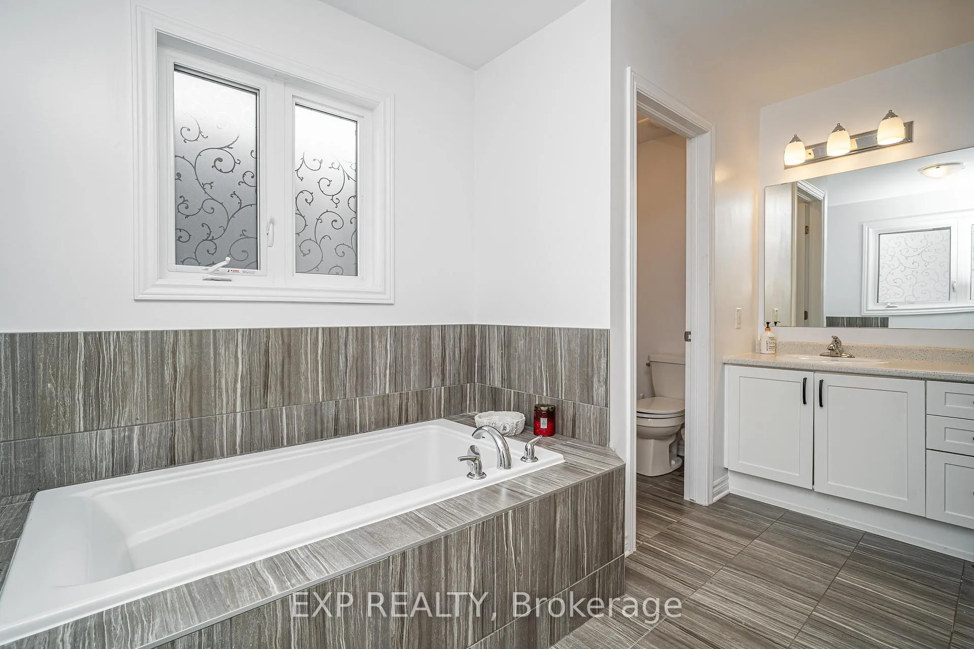 Photo 16 of 99 Dun Skipper Drive, Ottawa, Blossom Park/Kemp Park/Findlay Creek — HOMEH