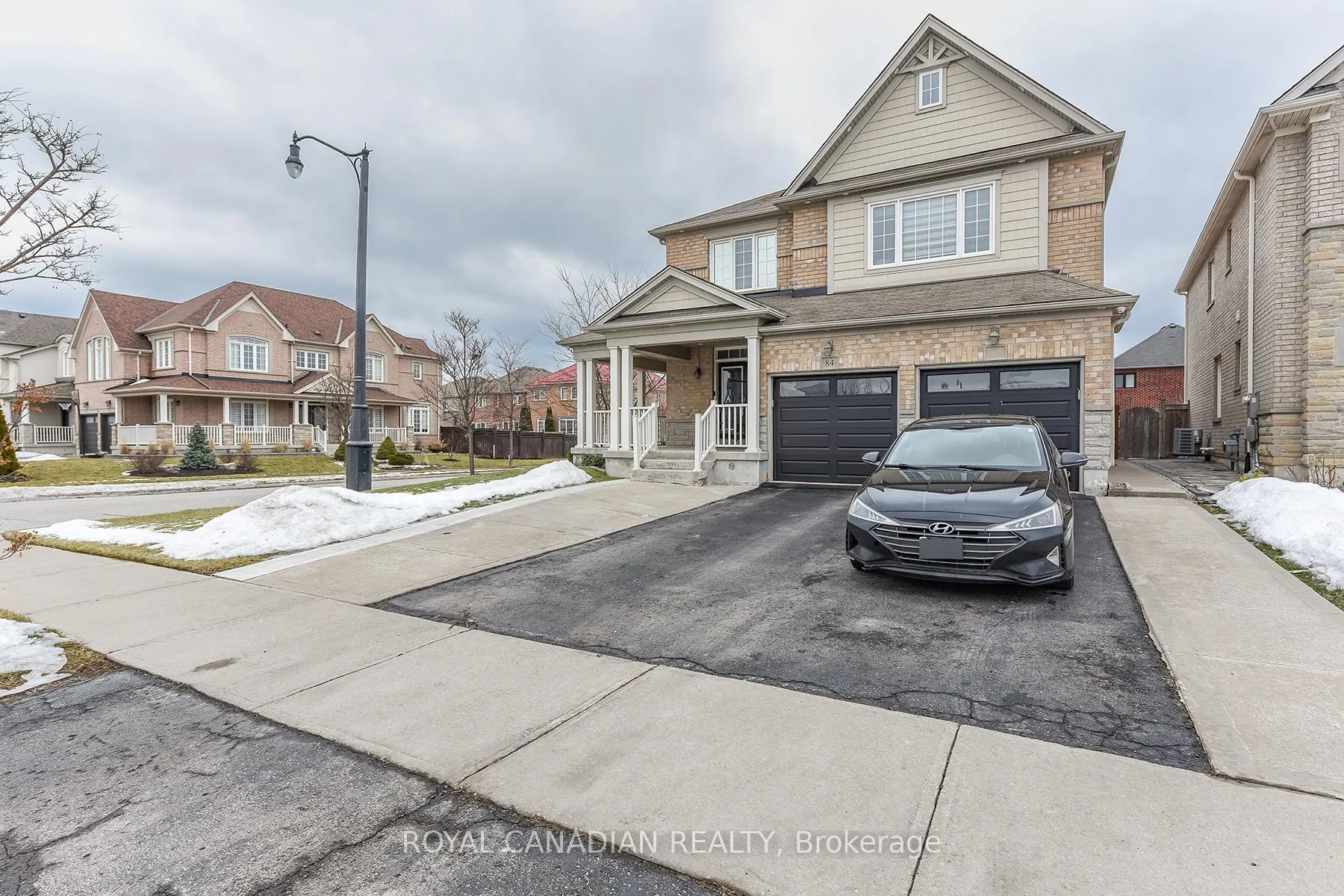 Photo 2 of Unit Bsmt, 84 Lightcatcher Circle, Brampton, Bram East — HOMEH