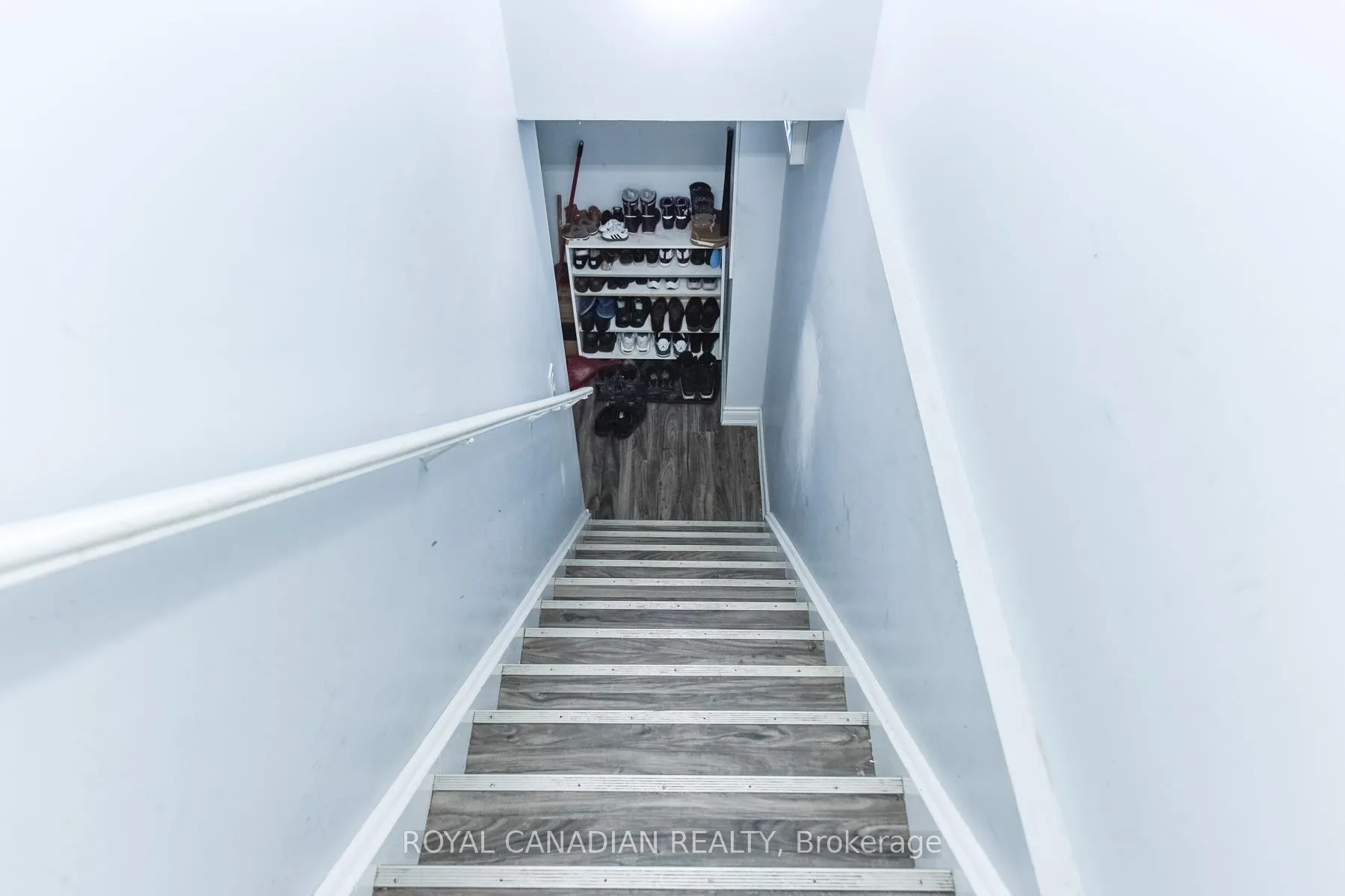 Photo 4 of Unit Bsmt, 84 Lightcatcher Circle, Brampton, Bram East — HOMEH