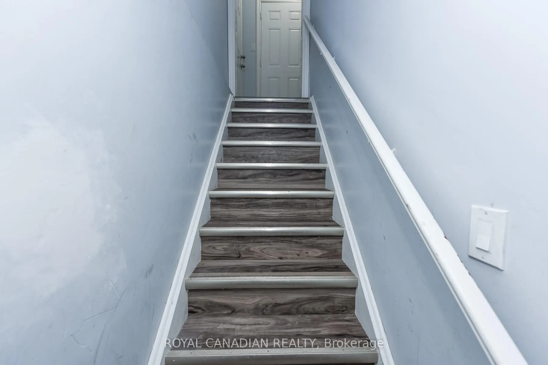 Photo 5 of Unit Bsmt, 84 Lightcatcher Circle, Brampton, Bram East — HOMEH