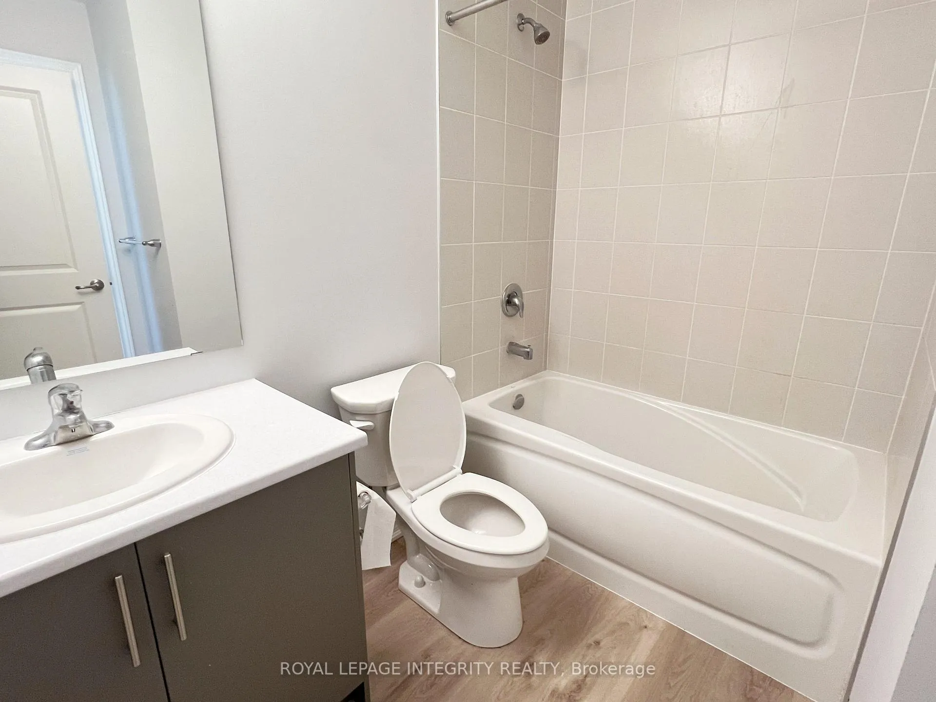 Photo 8 of Unit 415, 397 Codd's Road, Ottawa, CFB Rockcliffe and Area — HOMEH