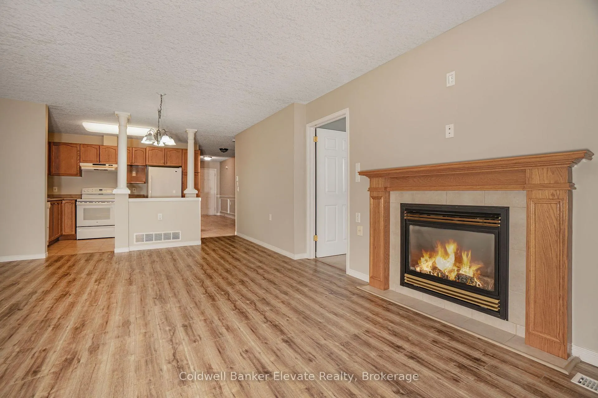 Photo 17 of Unit 17, 2705 Kingsway Drive, Kitchener — HOMEH