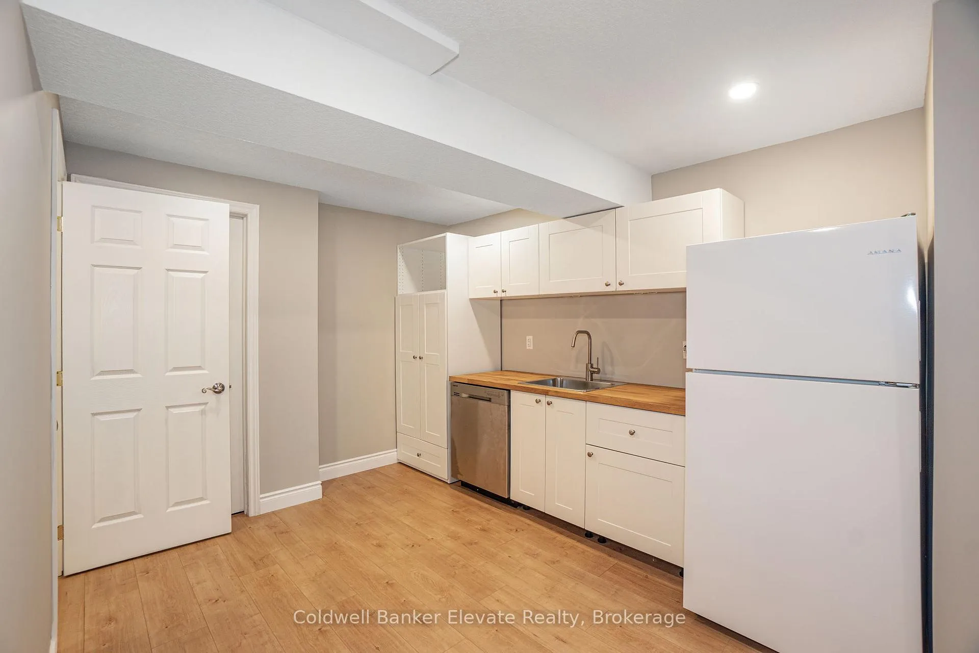 Photo 26 of Unit 17, 2705 Kingsway Drive, Kitchener — HOMEH