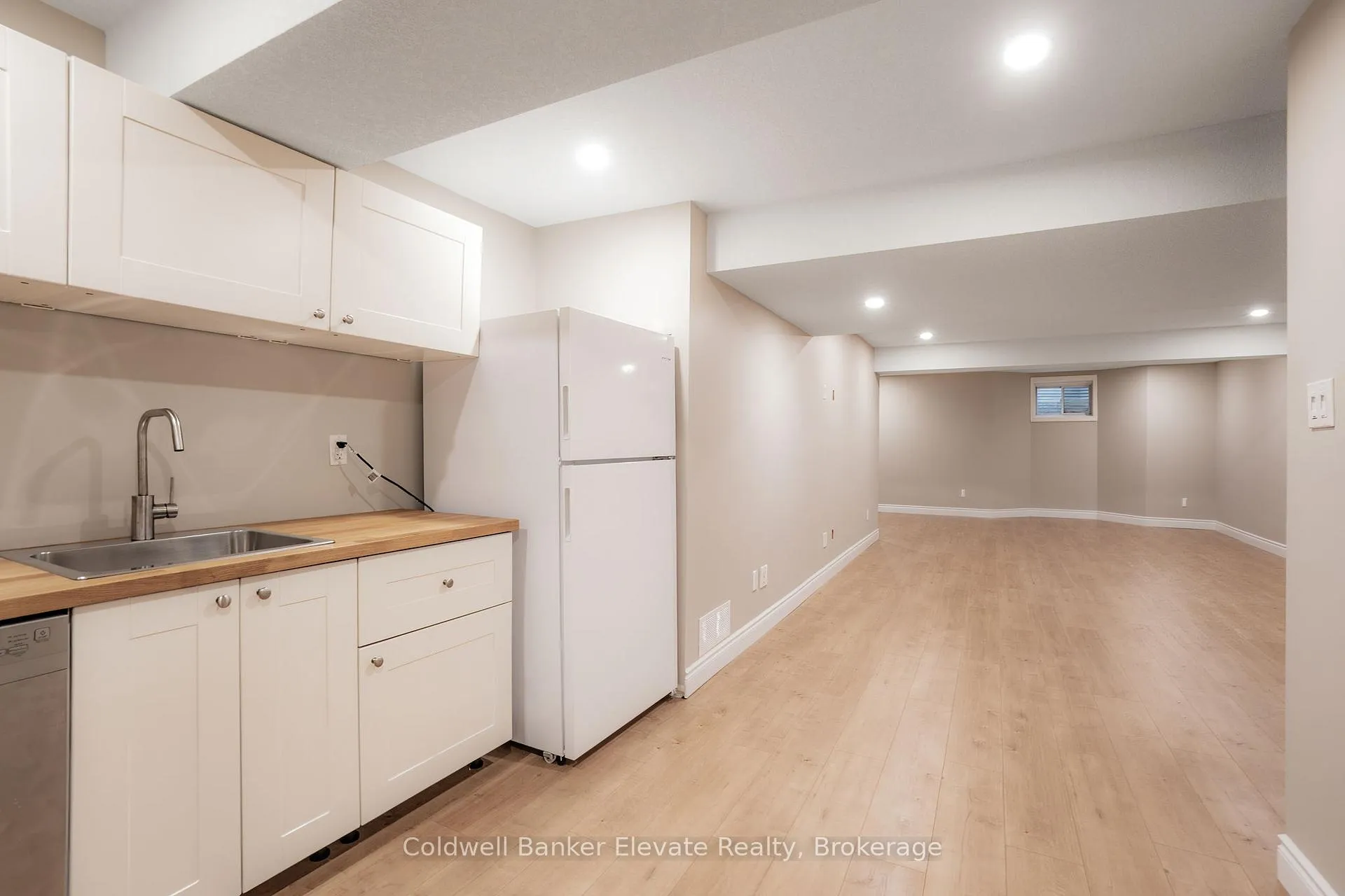Photo 27 of Unit 17, 2705 Kingsway Drive, Kitchener — HOMEH