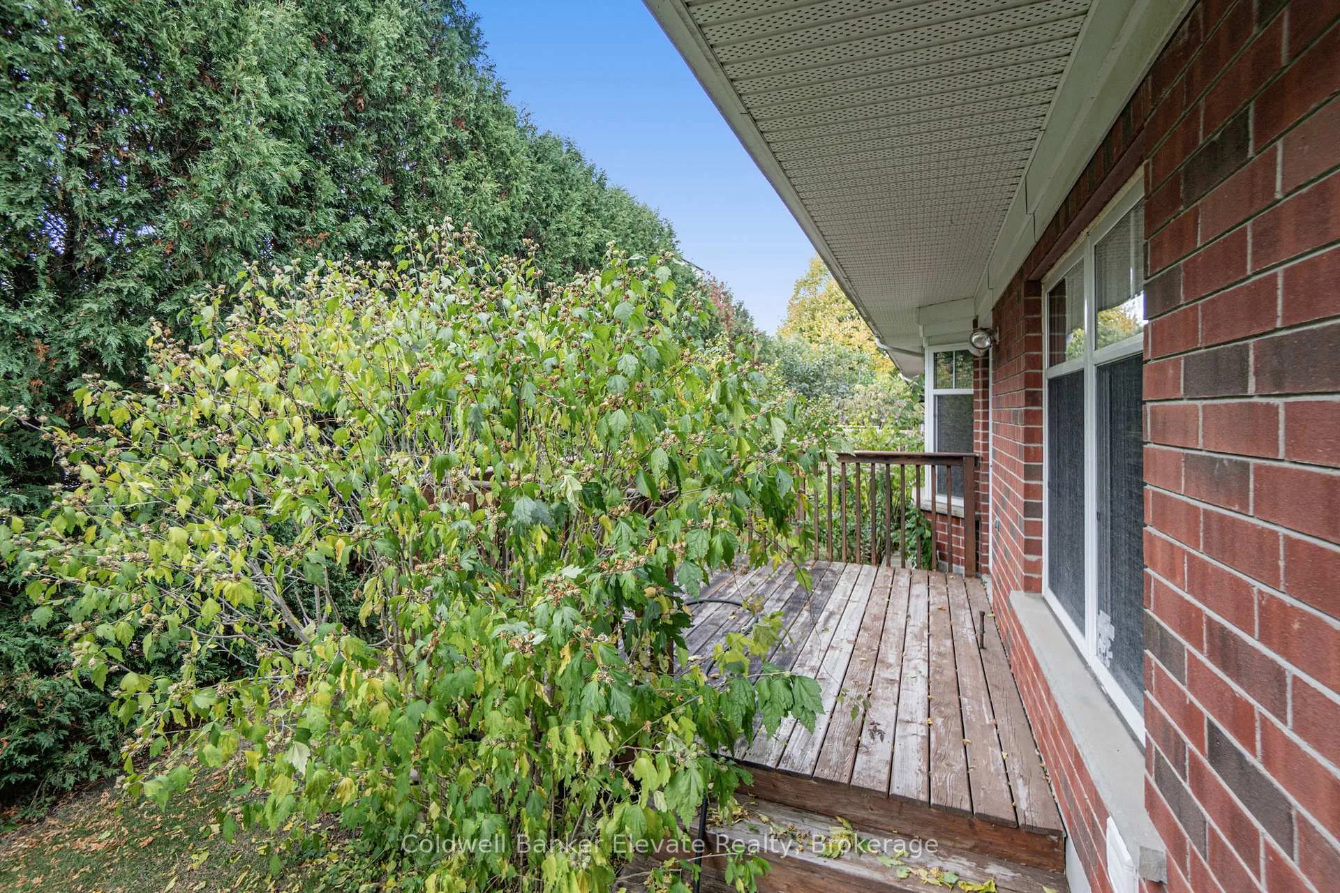 Photo 36 of Unit 17, 2705 Kingsway Drive, Kitchener — HOMEH