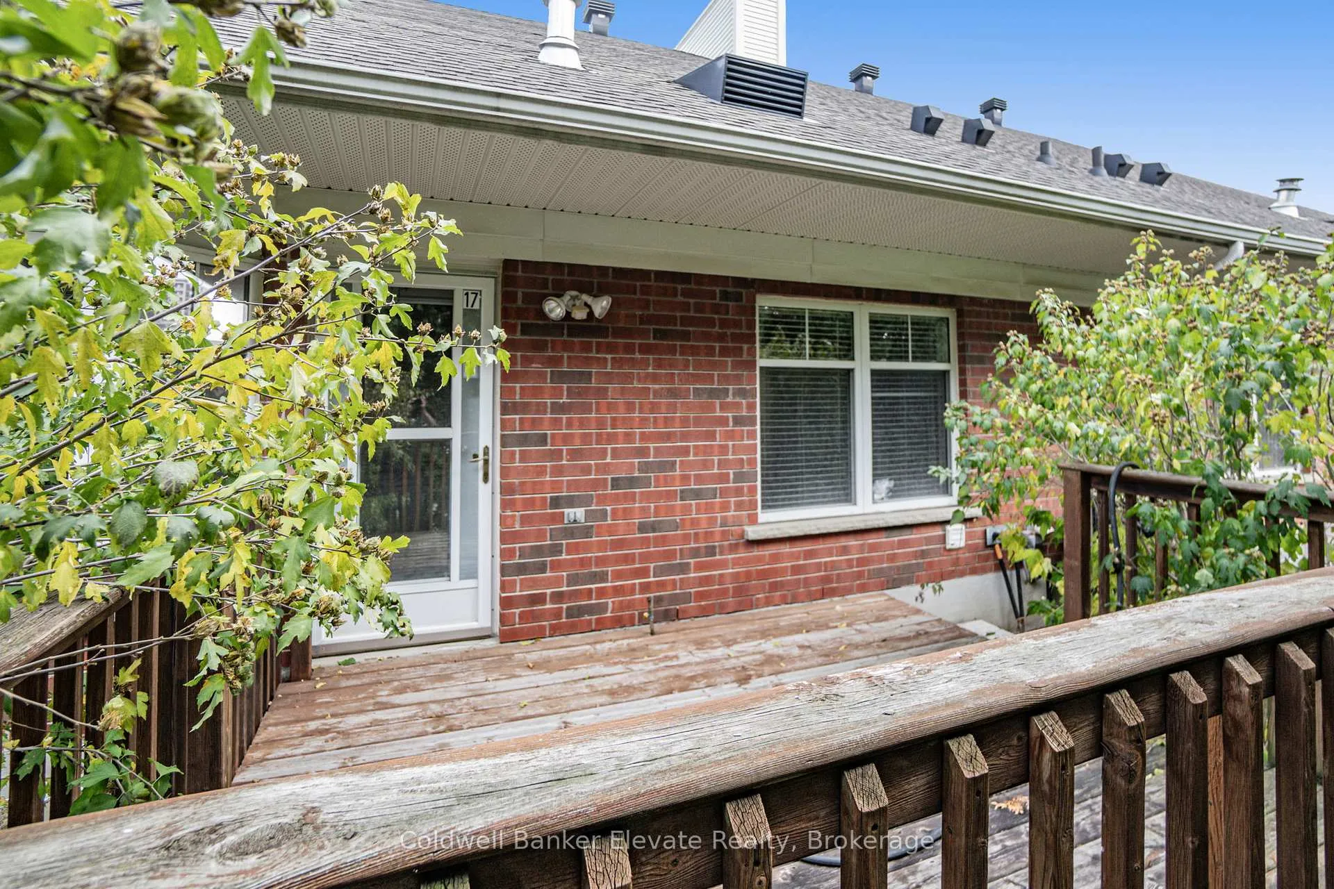 Photo 38 of Unit 17, 2705 Kingsway Drive, Kitchener — HOMEH