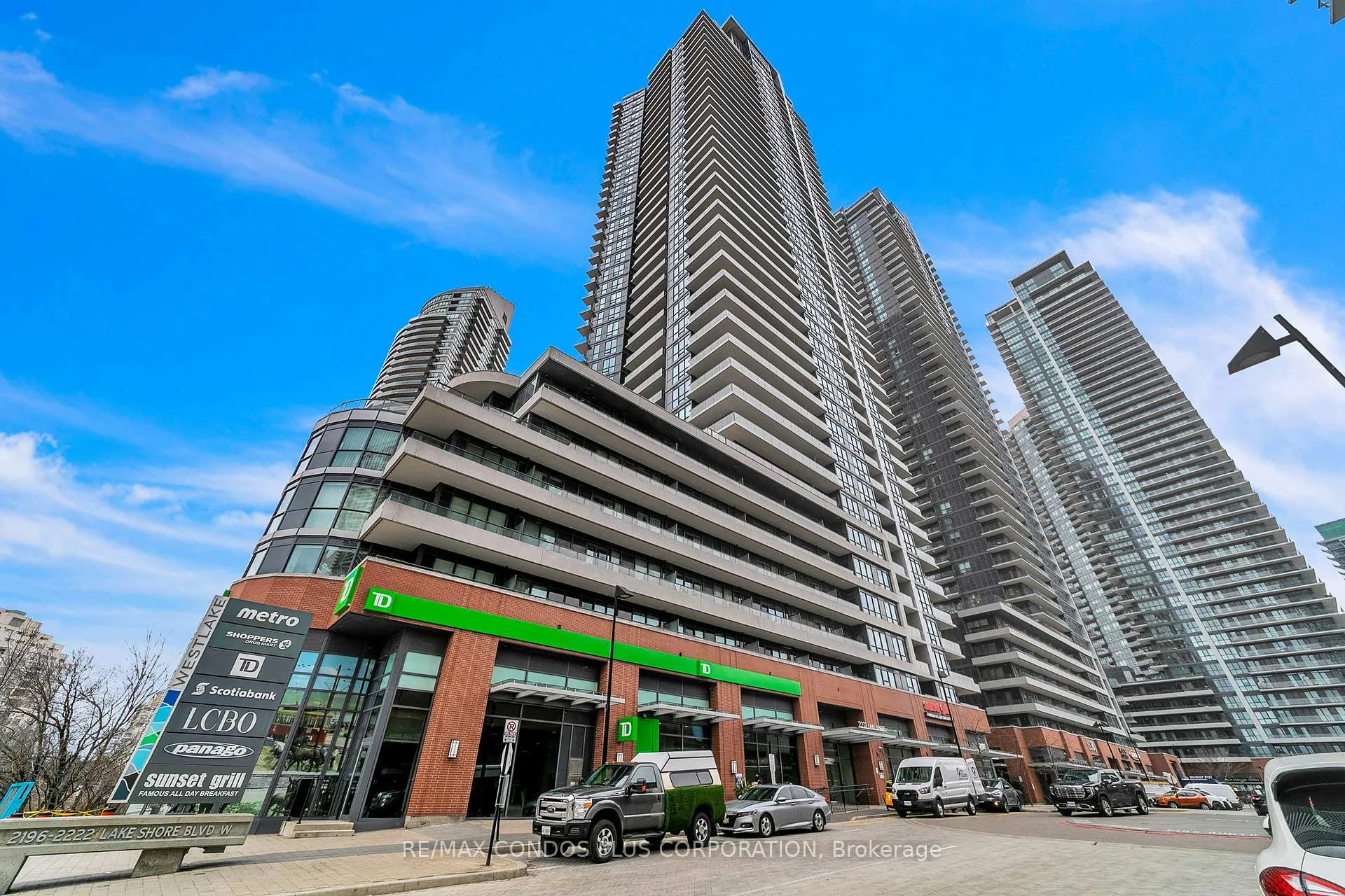 Front of Unit PH08, 2212 Lake Shore Boulevard West W