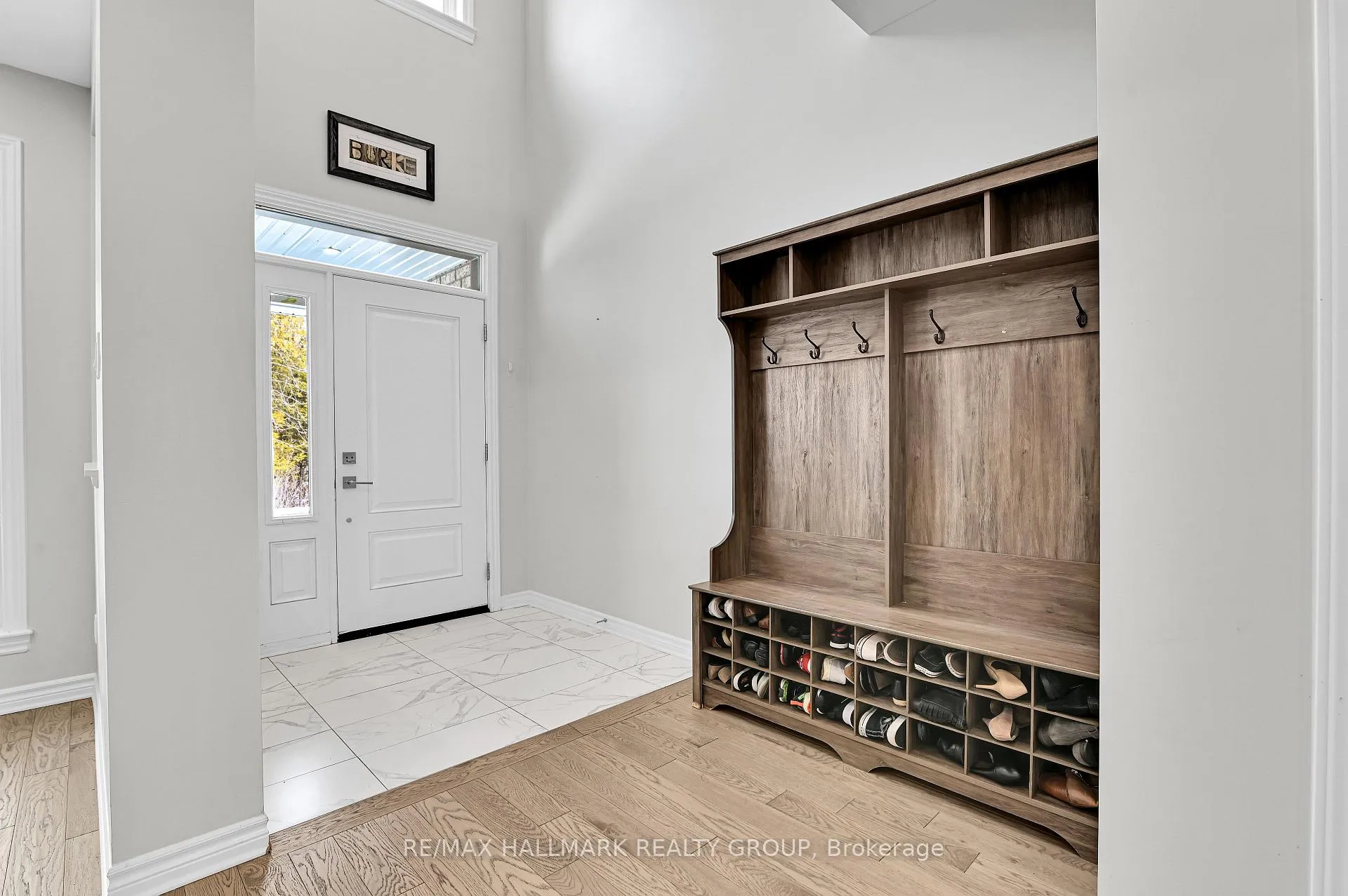 Photo 2 of 160 Eric Maloney Way, Ottawa, Blossom Park/Kemp Park/Findlay Creek — HOMEH