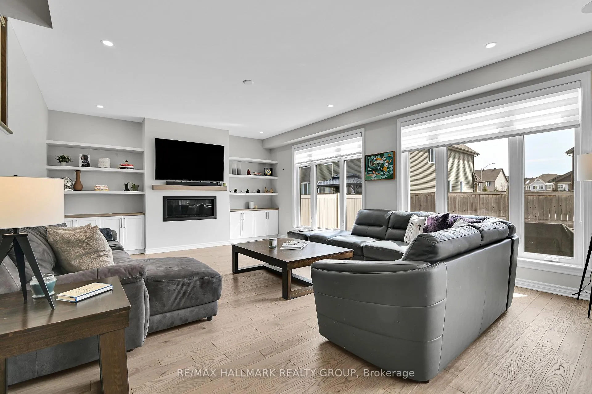 Photo 9 of 160 Eric Maloney Way, Ottawa, Blossom Park/Kemp Park/Findlay Creek — HOMEH