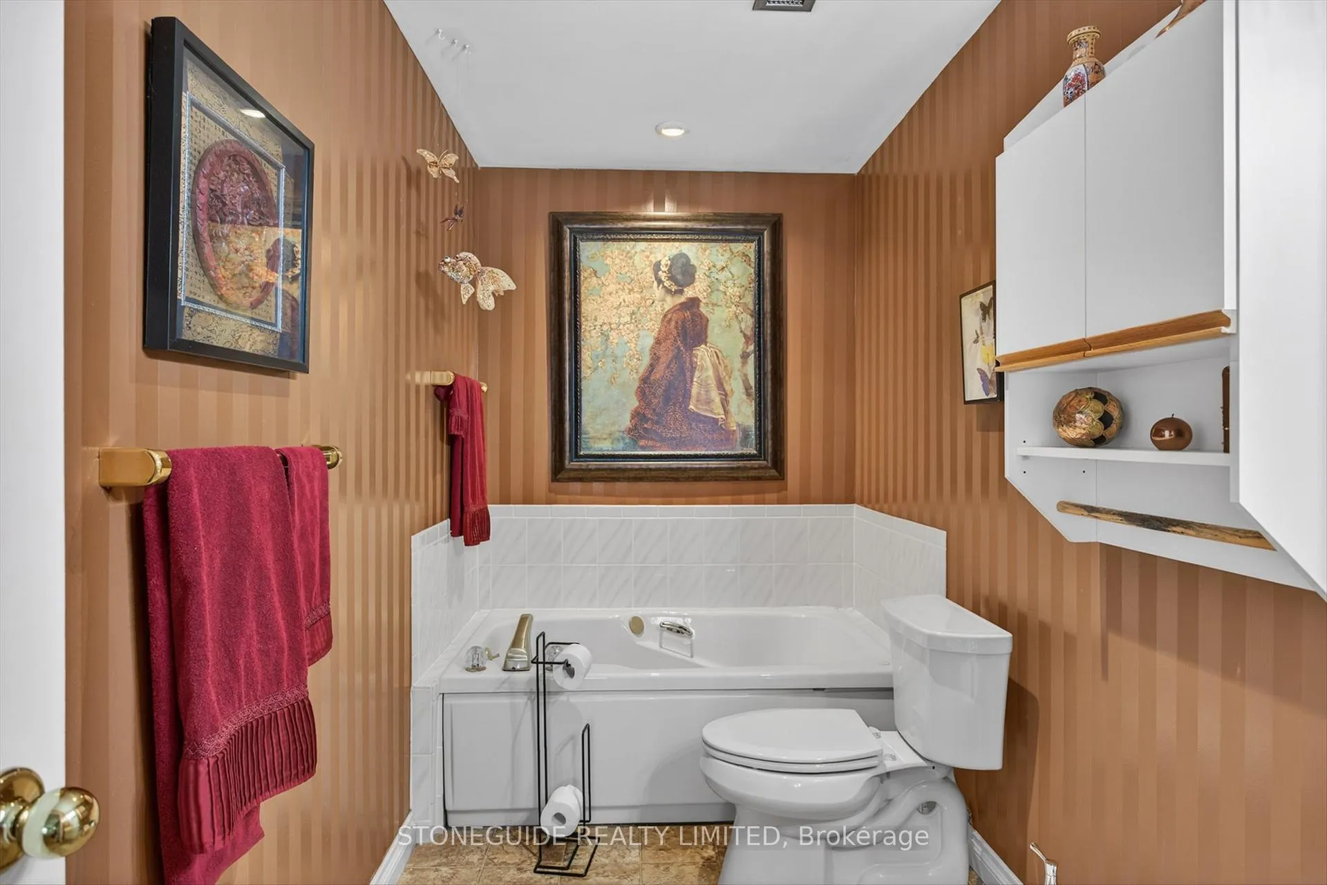 Photo 24 of Unit 1, 645 Whitaker Street, Peterborough, Ashburnham Ward 4 — HOMEH